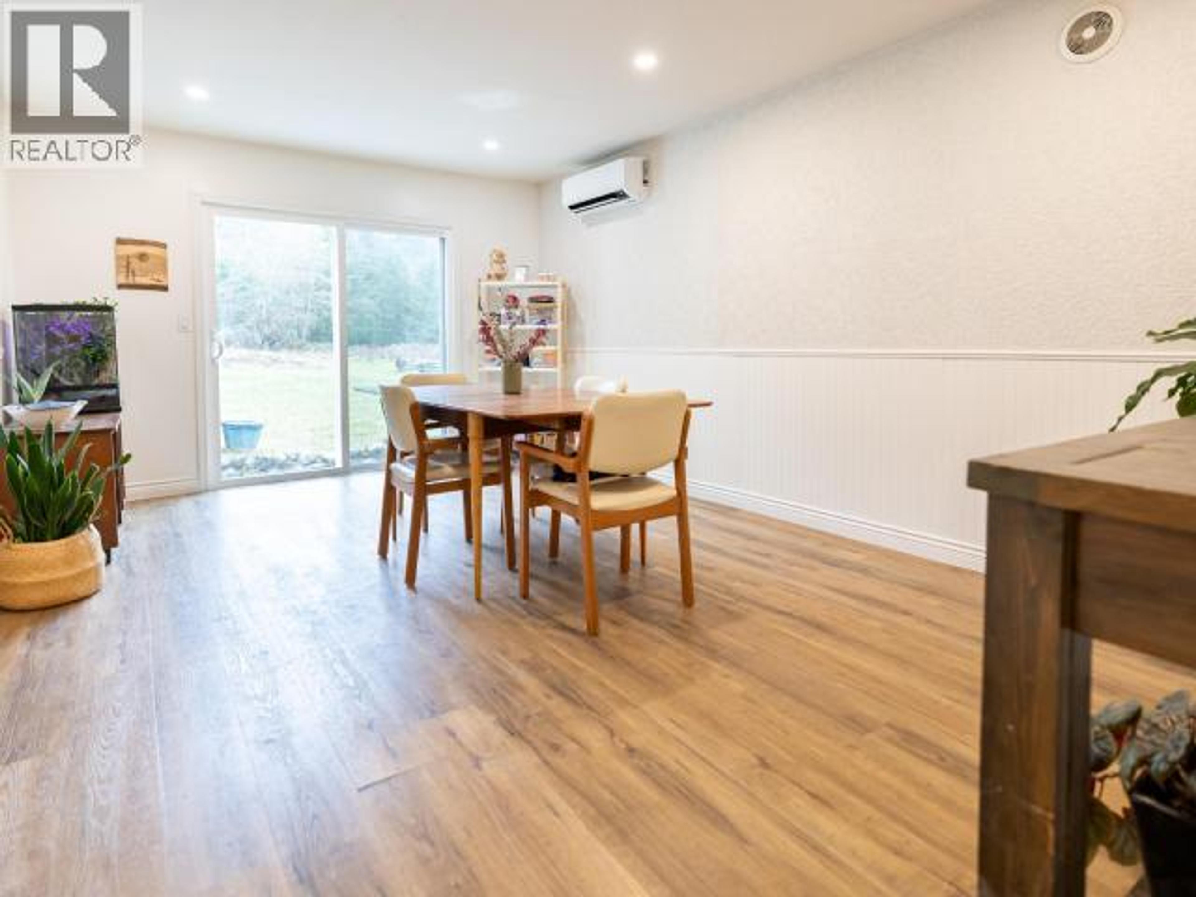 2560 MAYWOOD ROAD - 29