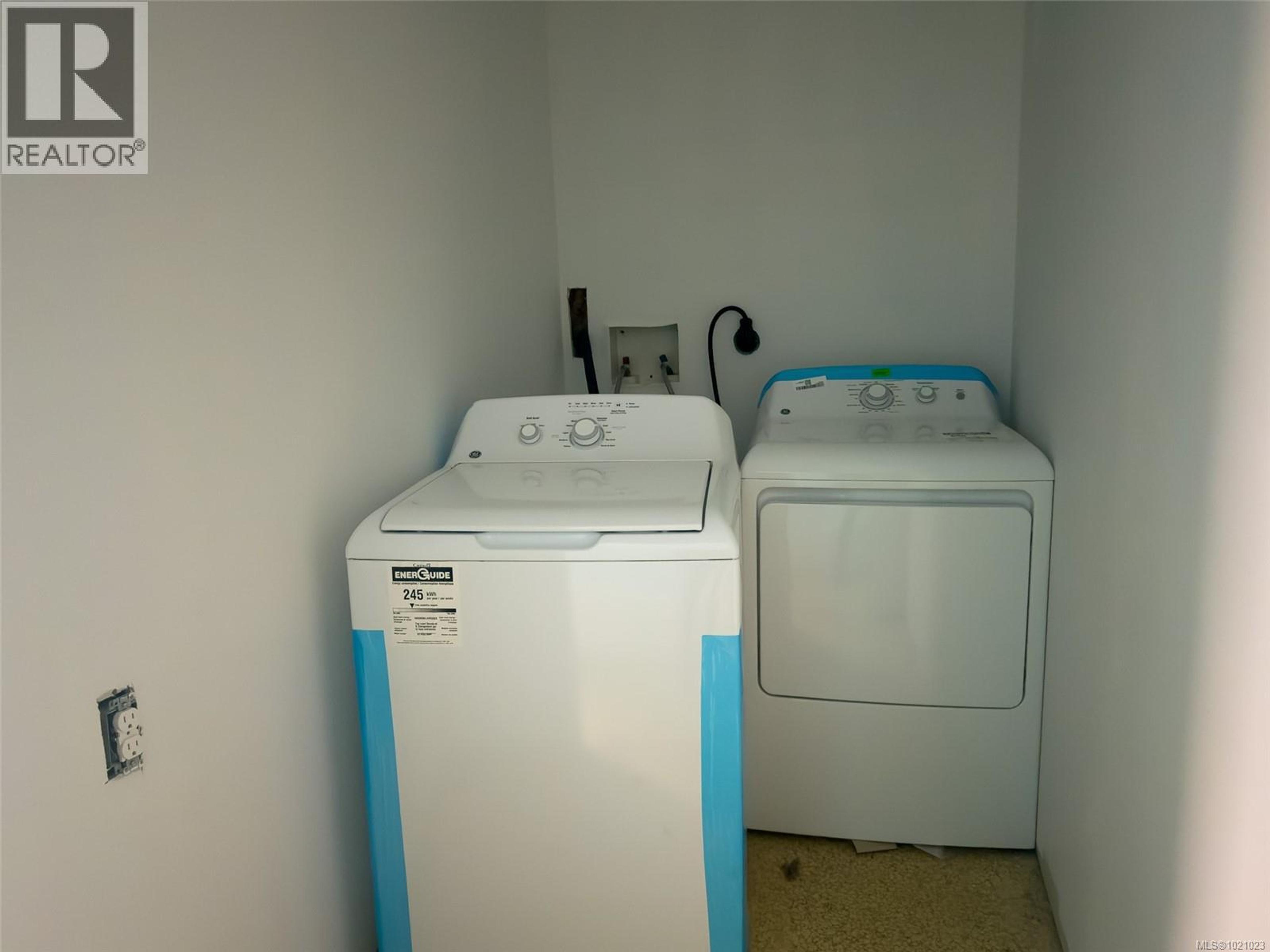 5975 HUNT ST - Image 15