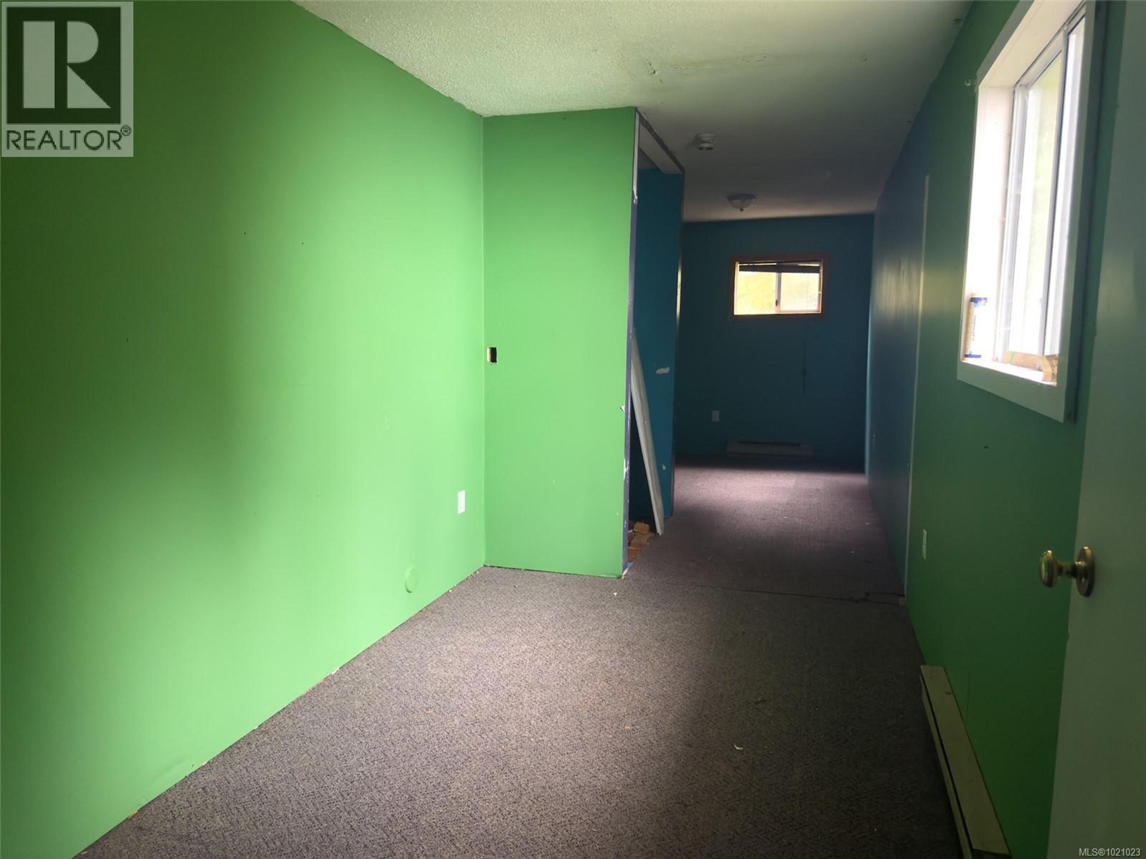 5975 HUNT ST - Image 3