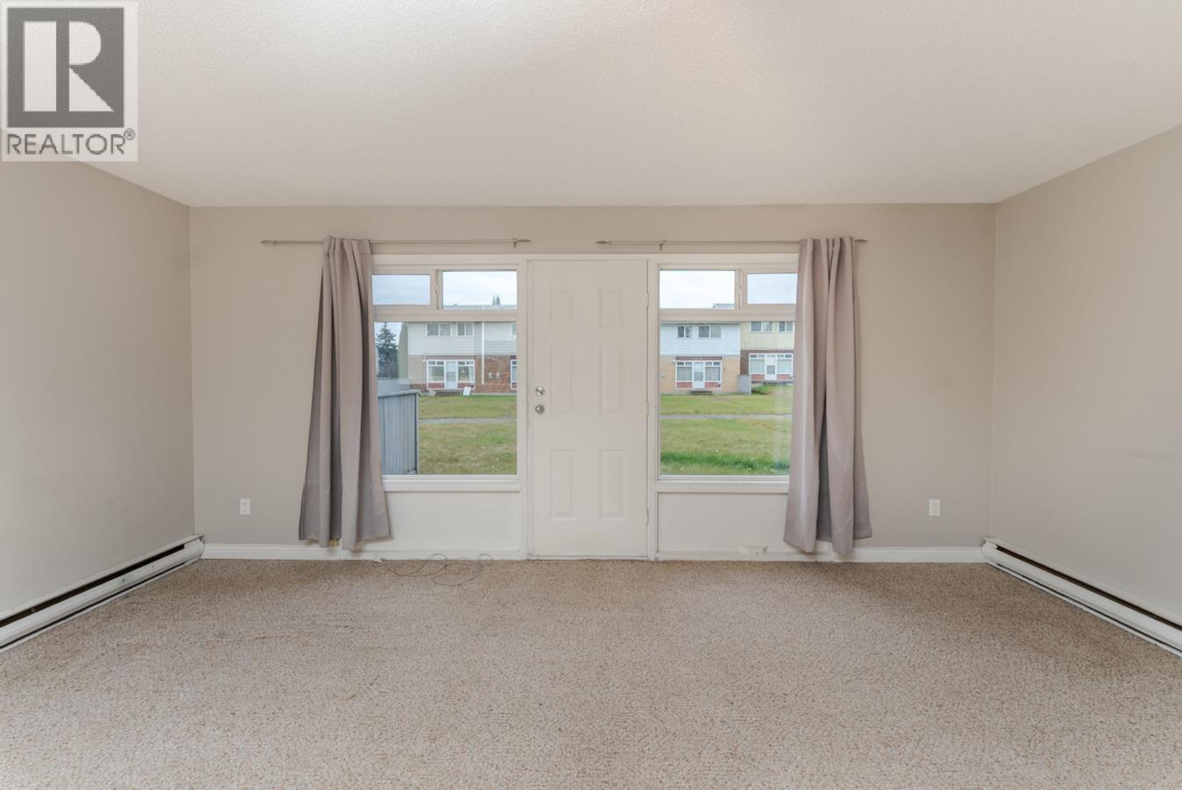 #109 4045 1ST AVENUE - 18