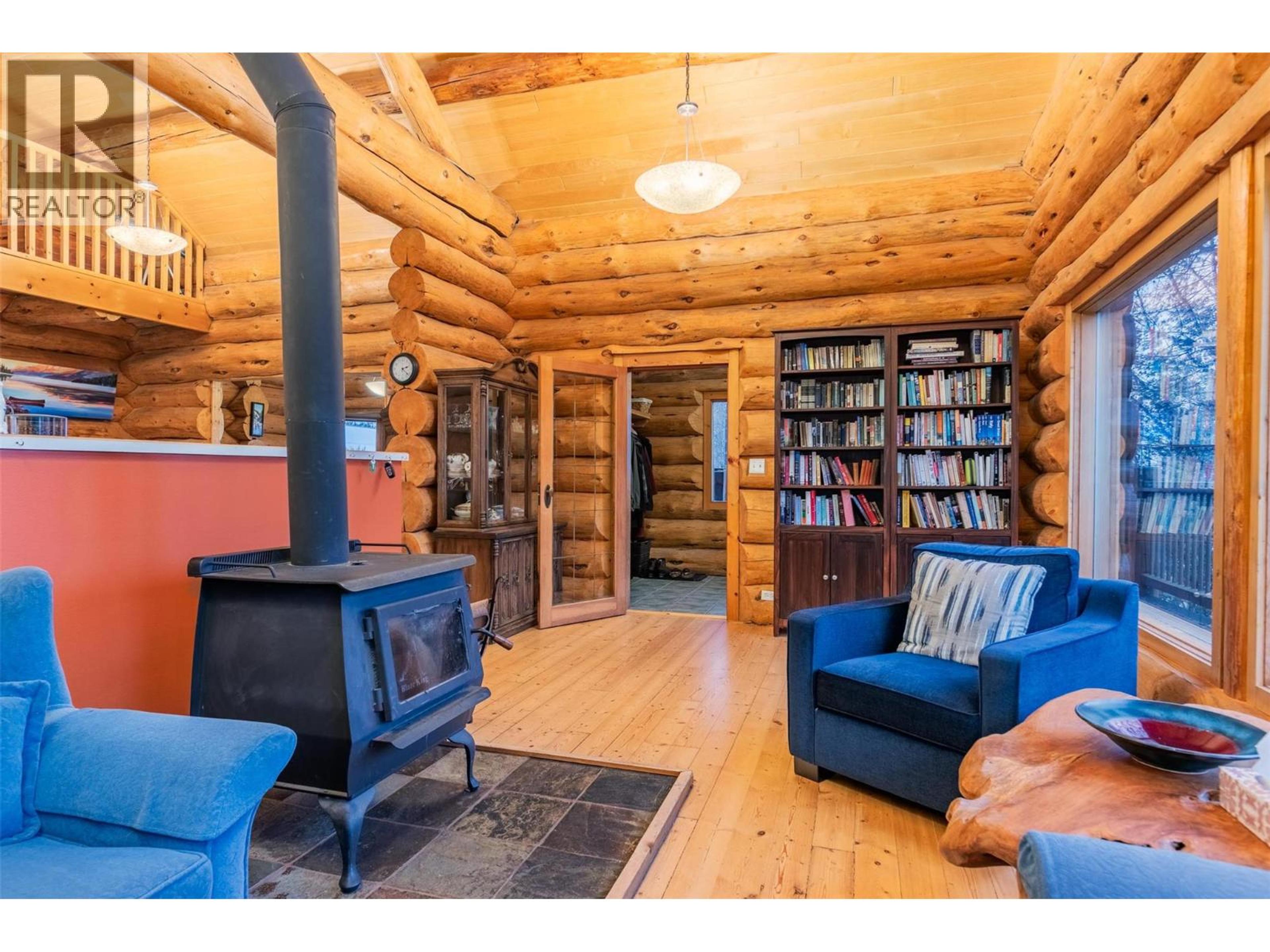 2266 FIFTH AVENUE - 13