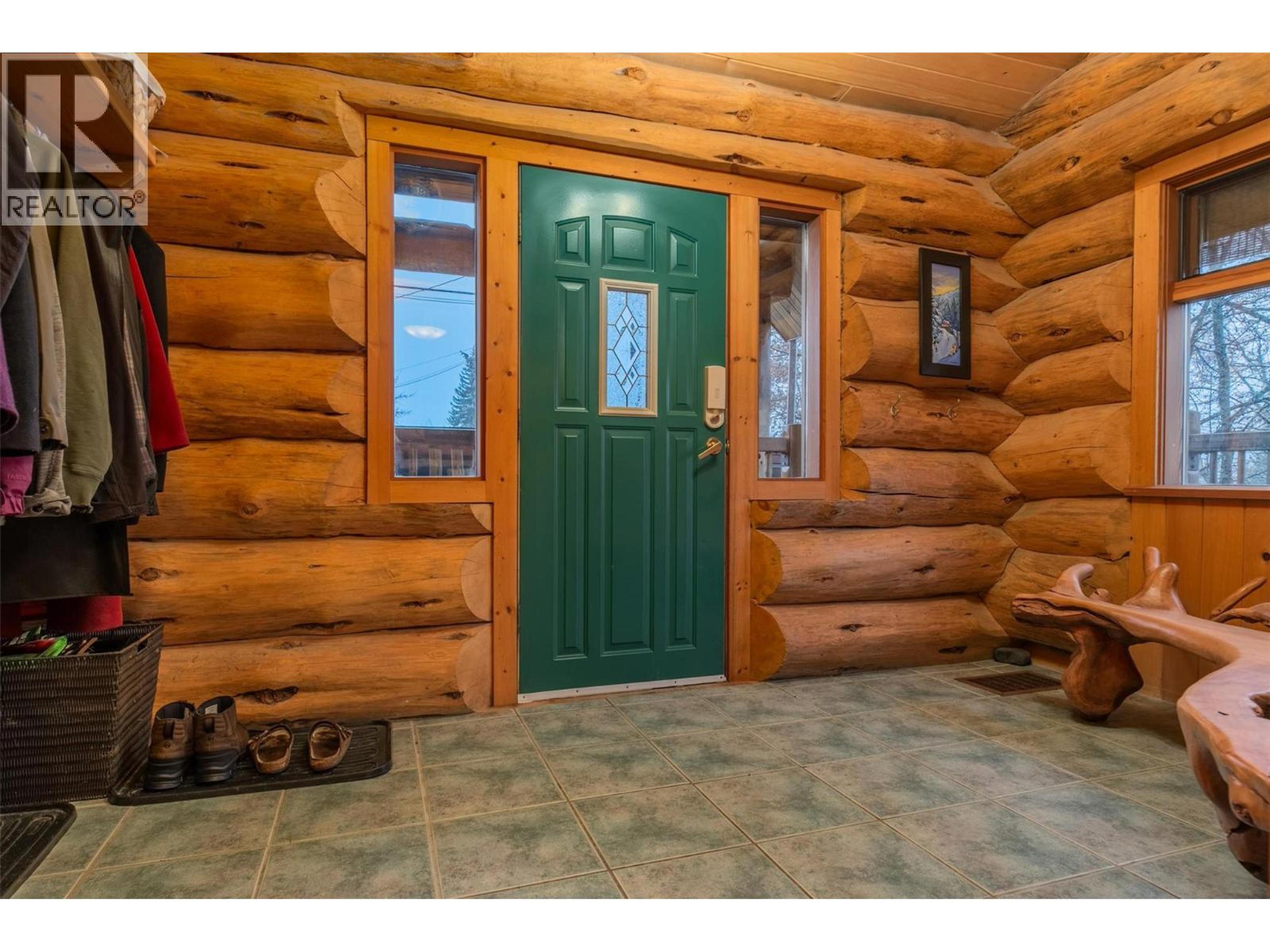 2266 FIFTH AVENUE - 16