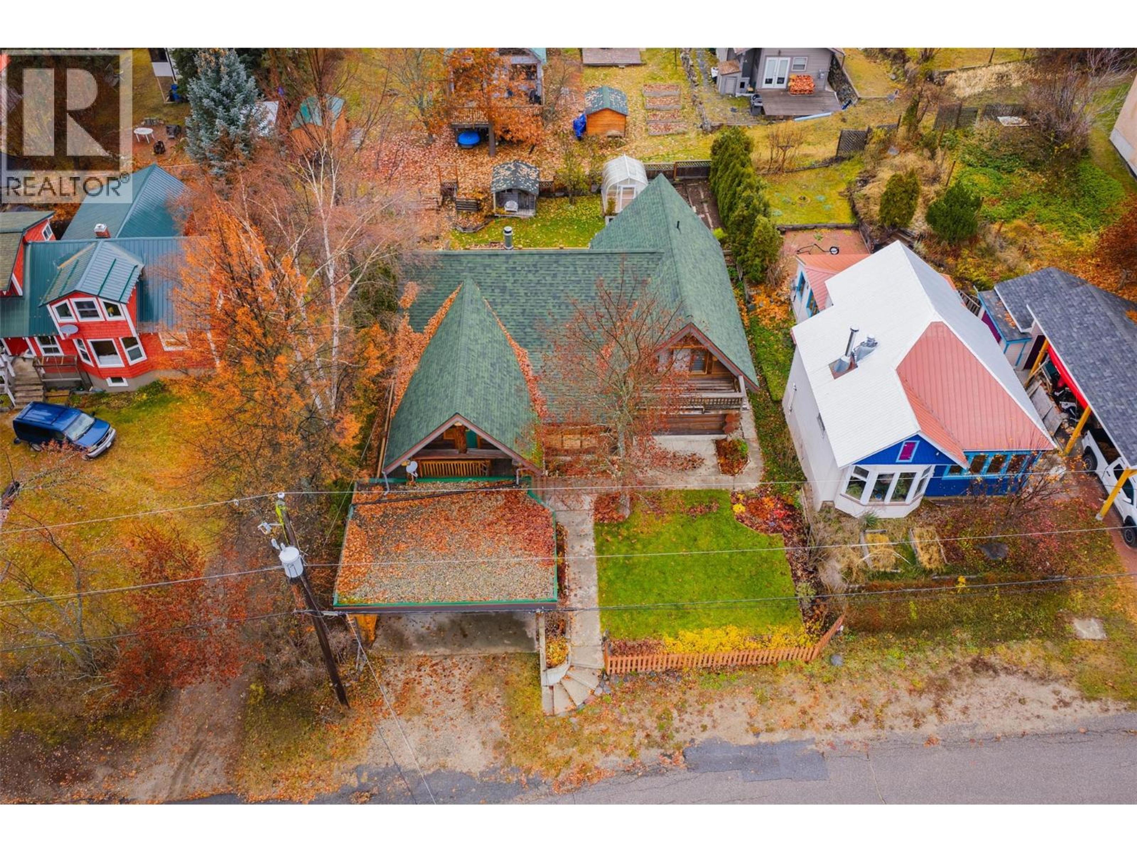 2266 FIFTH AVENUE - 72