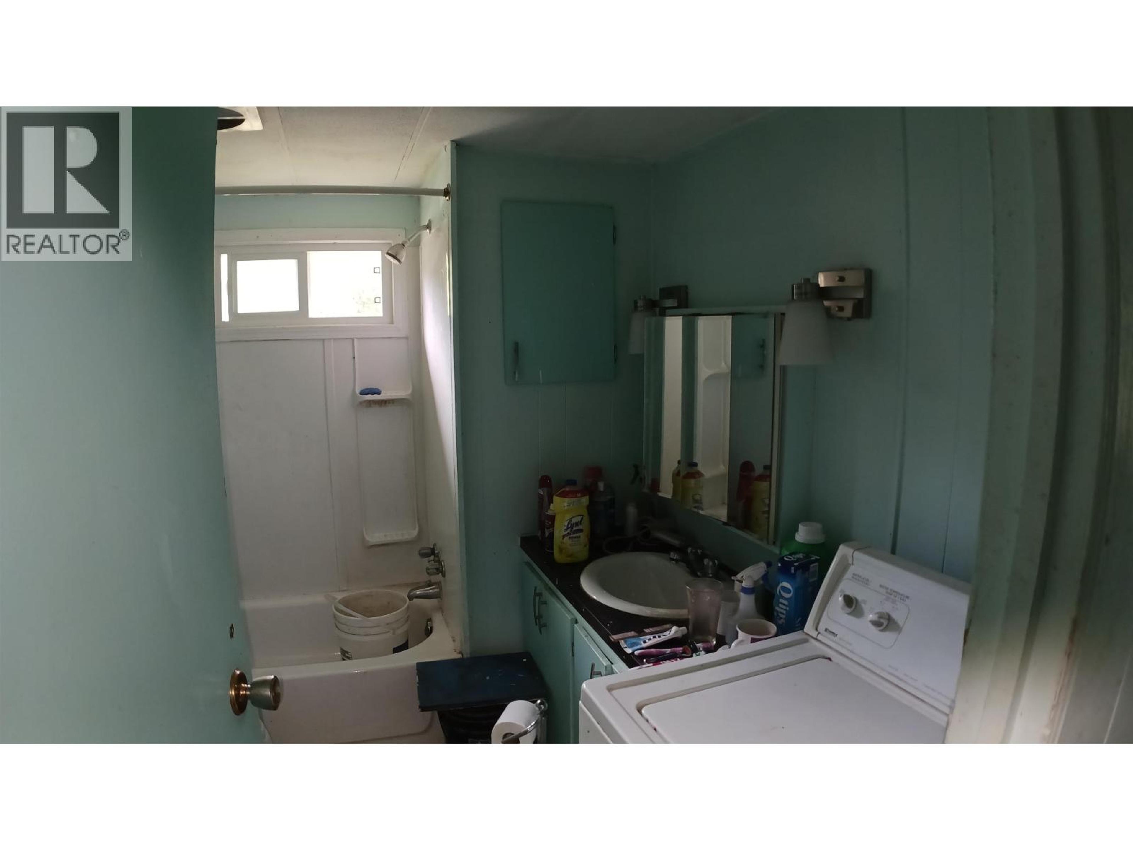 6515 THORLEY ROAD - 8