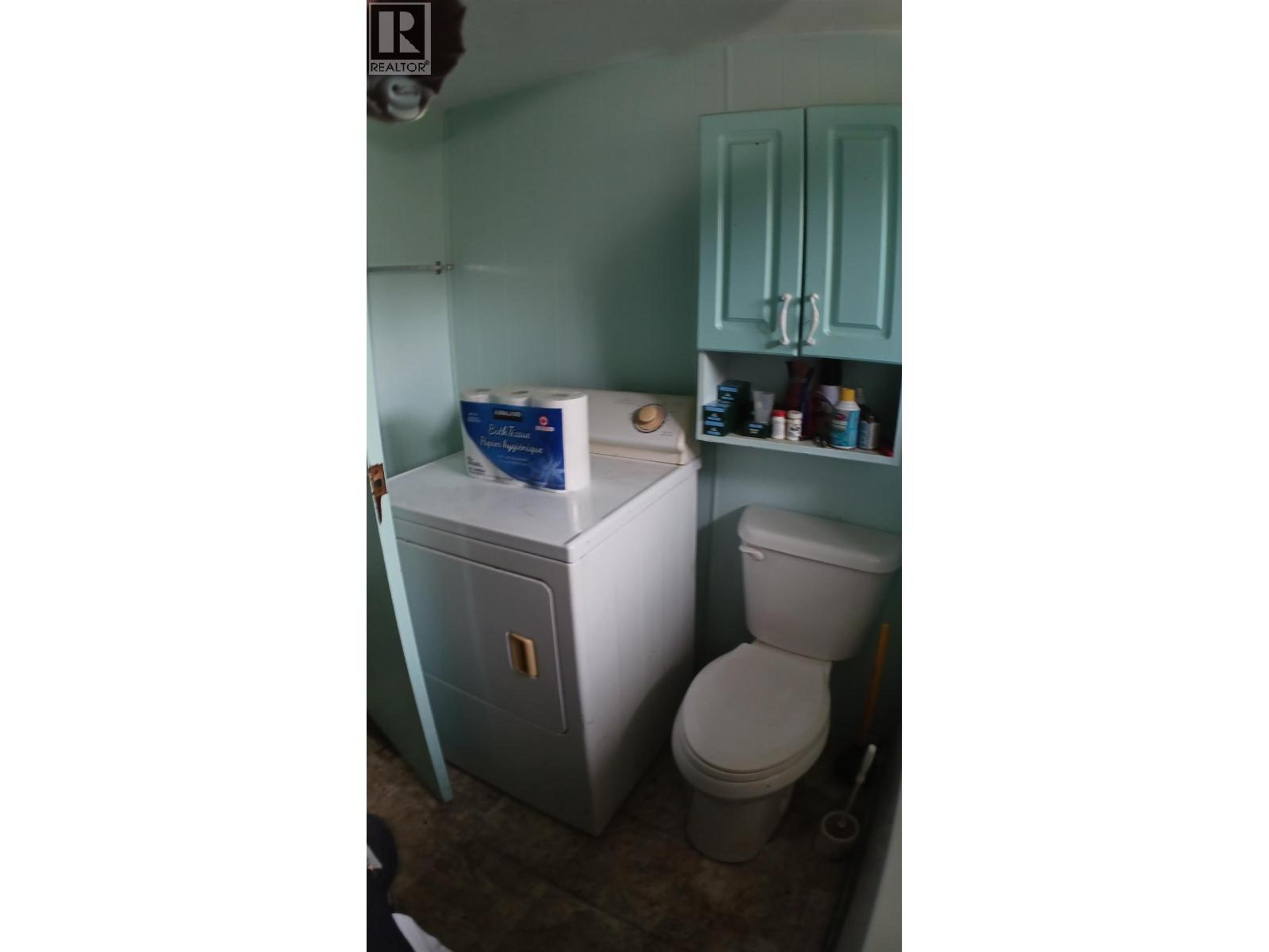 6515 THORLEY ROAD - 9