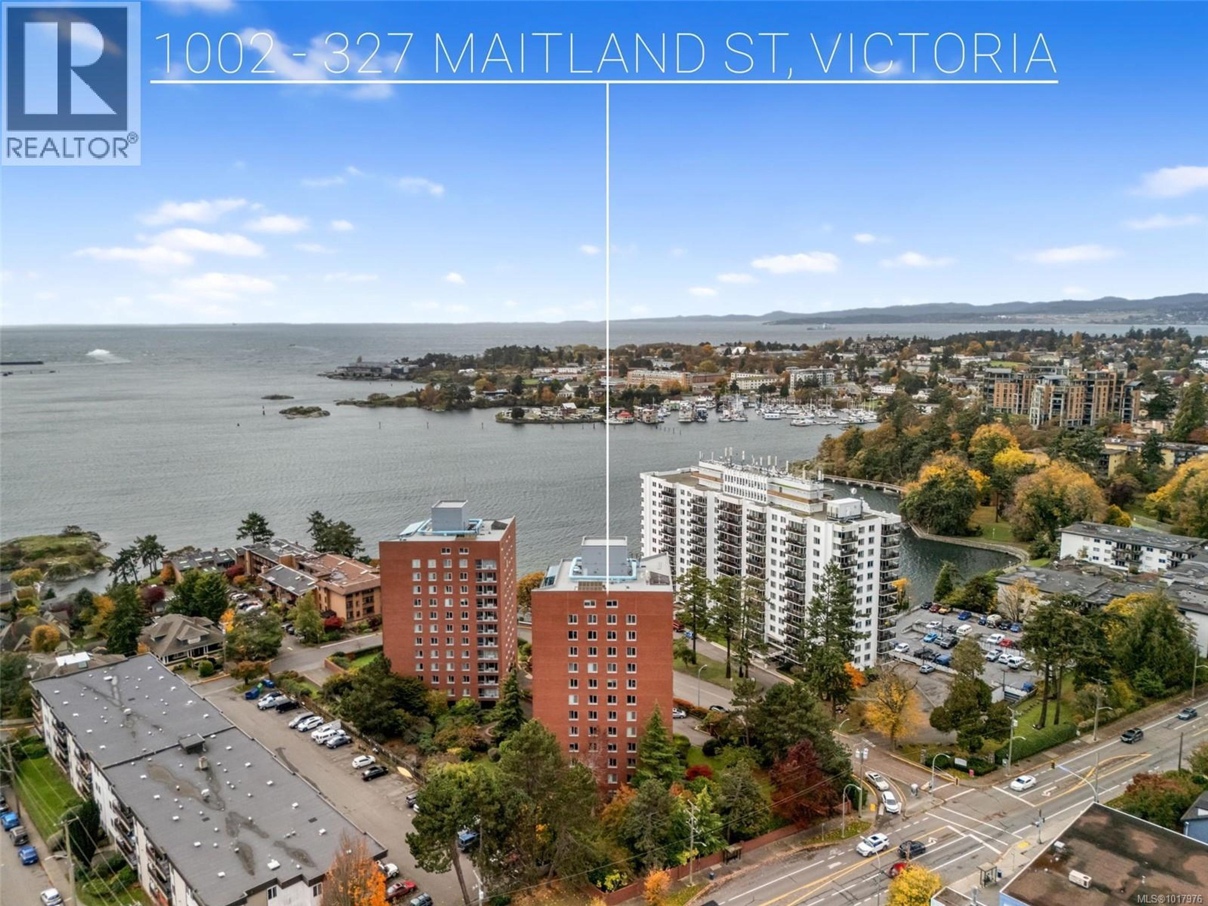 325 Maitland St, Victoria - Exteriors - Full Complex View, Drone/Aerial View, Marked/Pin - Photo 5