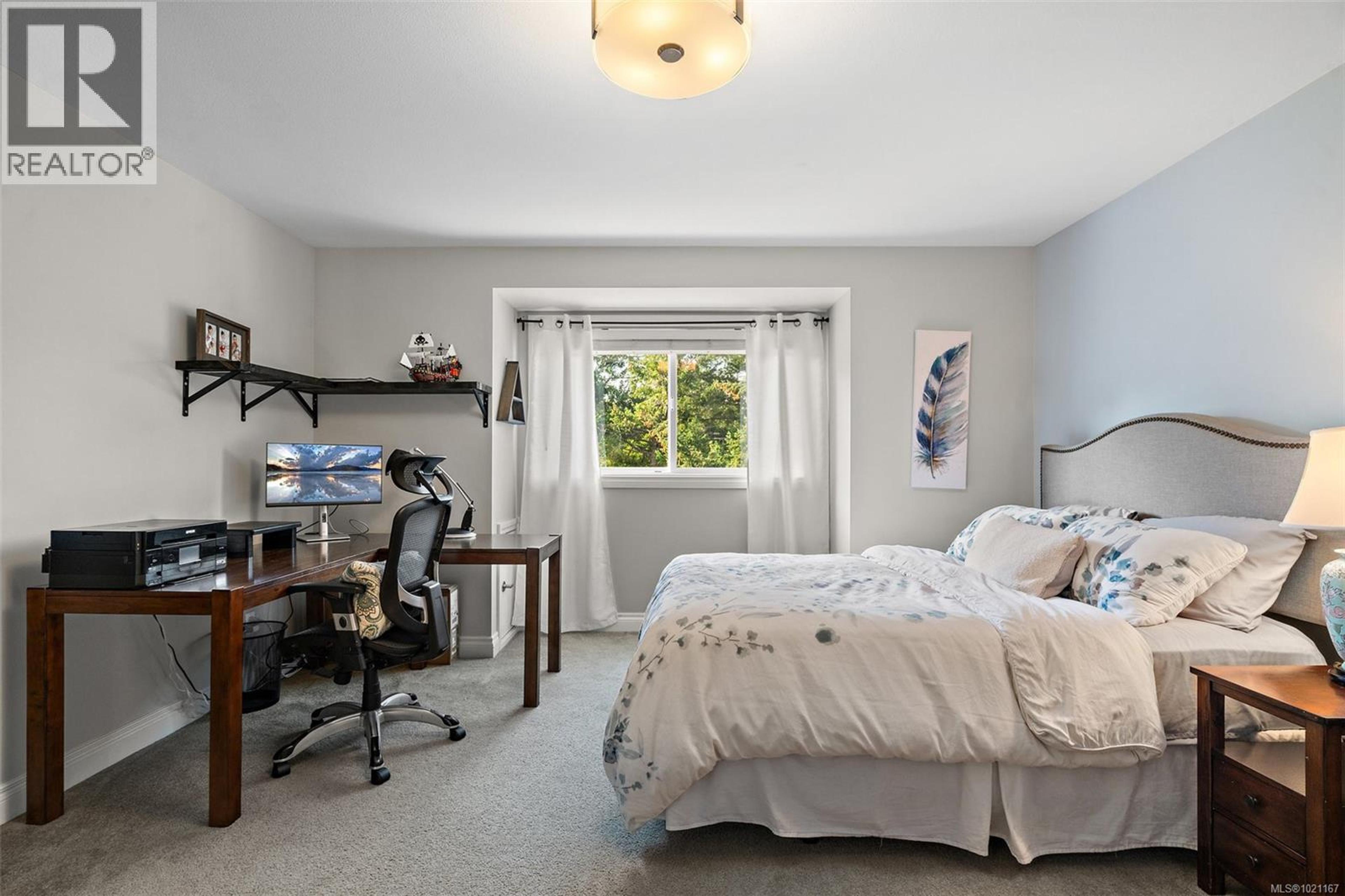 3965 HI-MOUNT DR - 25