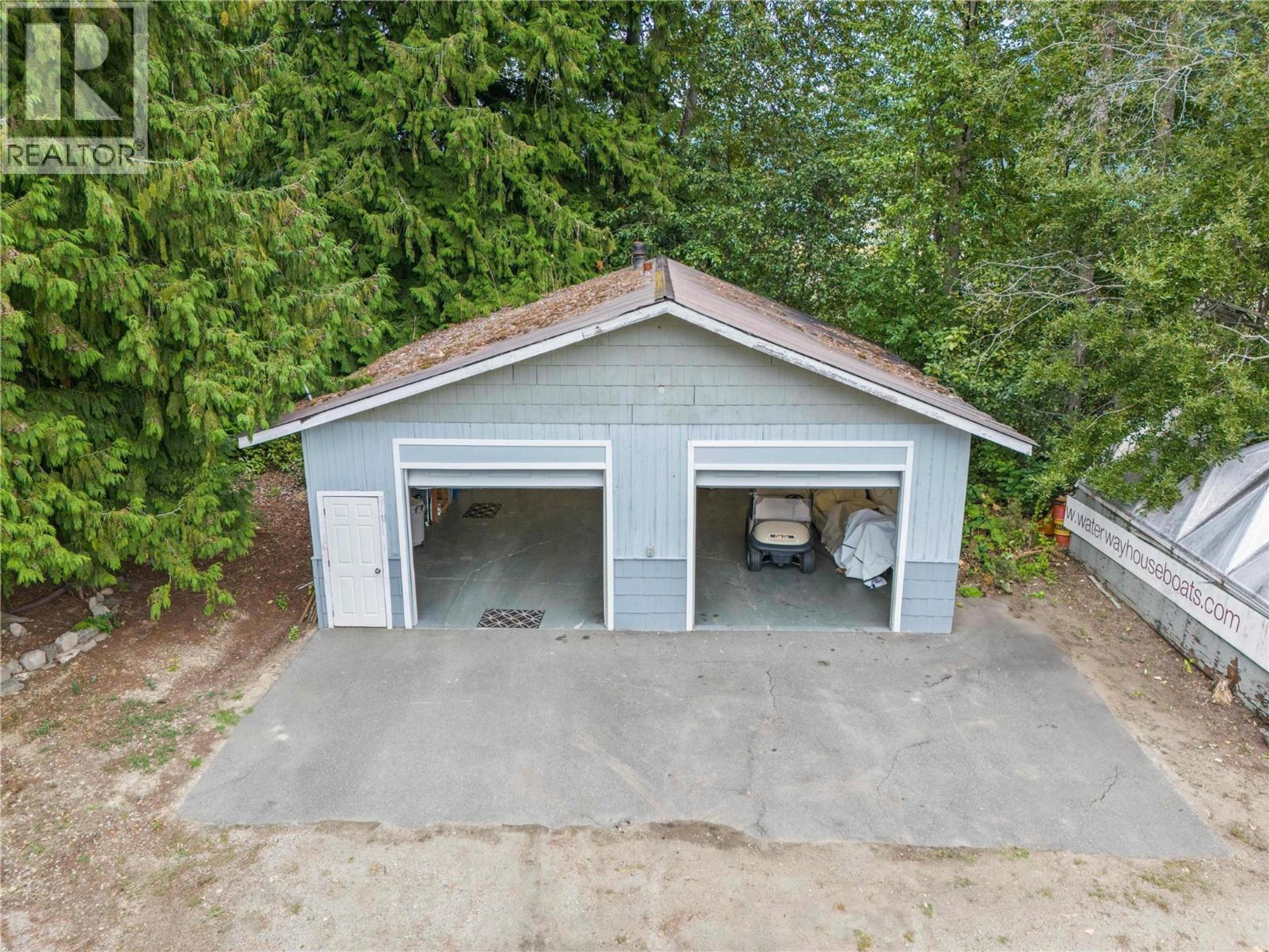 421 HILLIER ROAD - 41