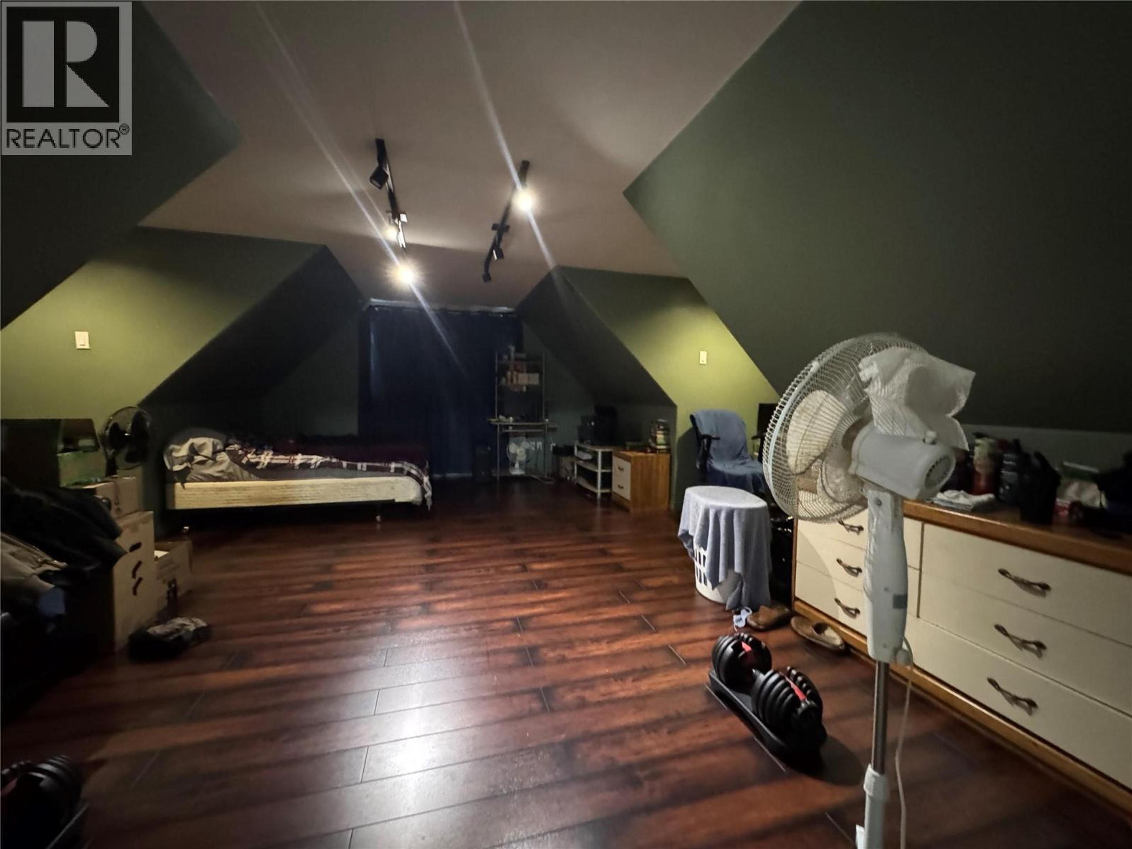 1837 109 AVENUE - Image 10