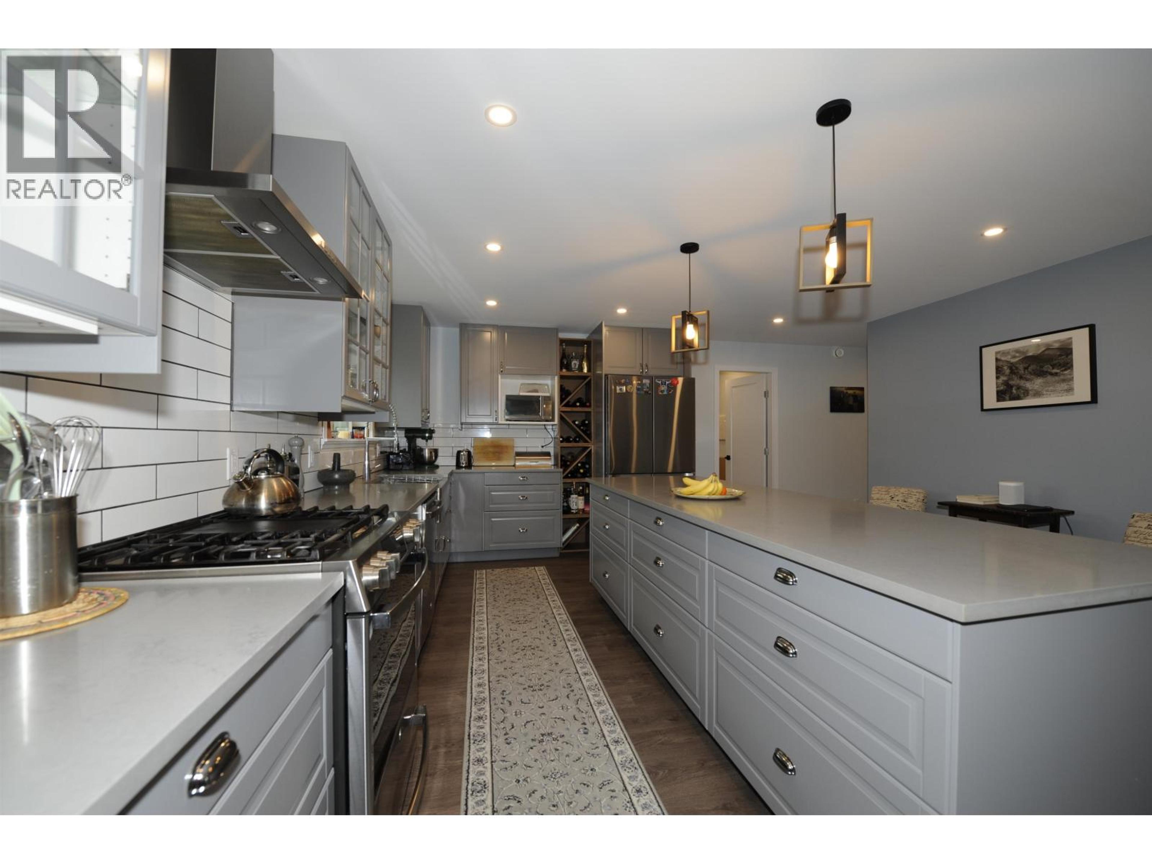 3407 KALUM STREET - 11