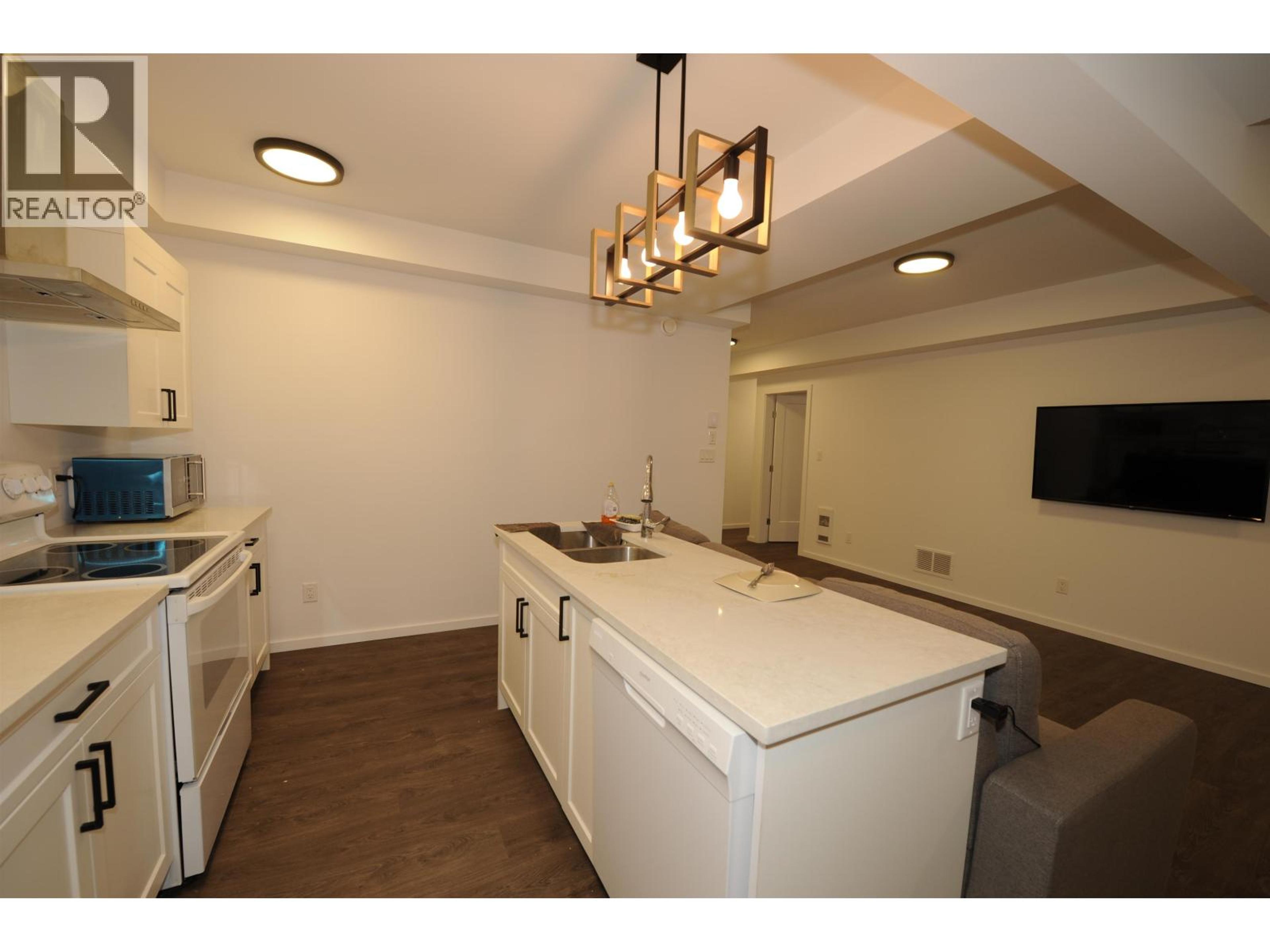 3407 KALUM STREET - 30