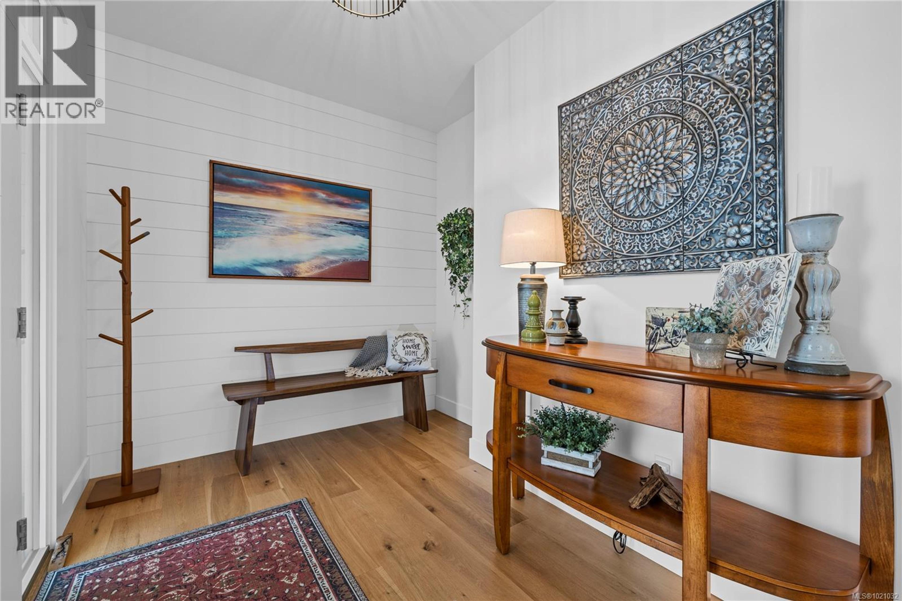 1365 PARKHURST PL - 17