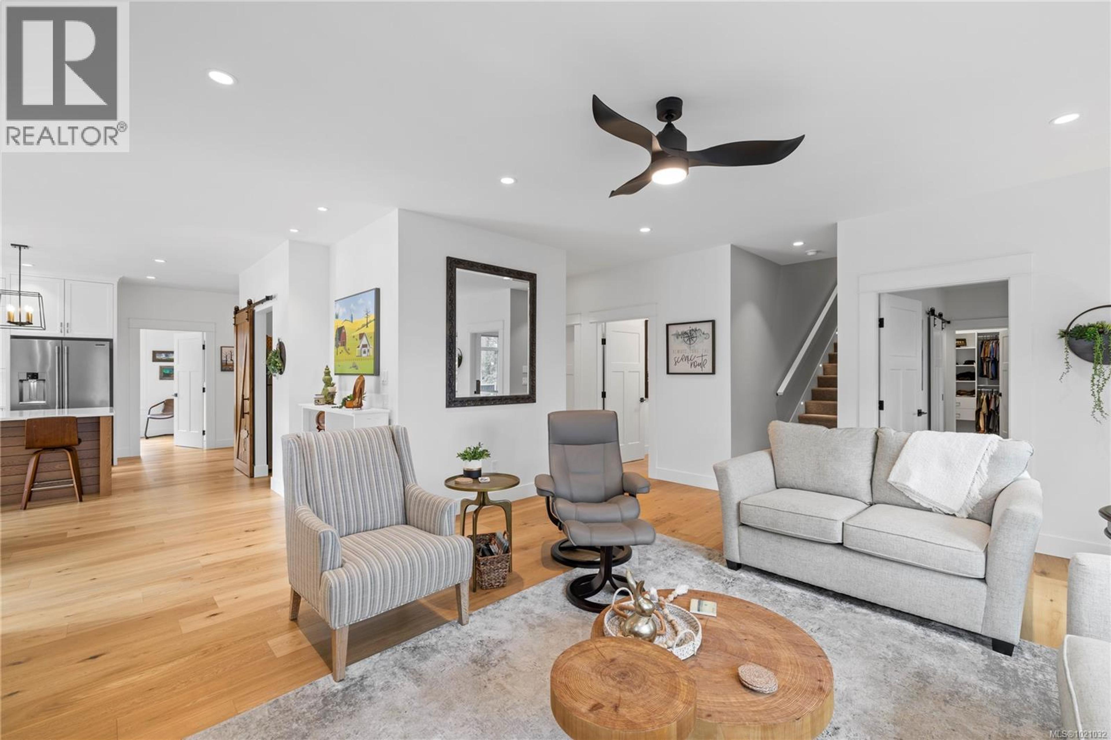 1365 PARKHURST PL - 8