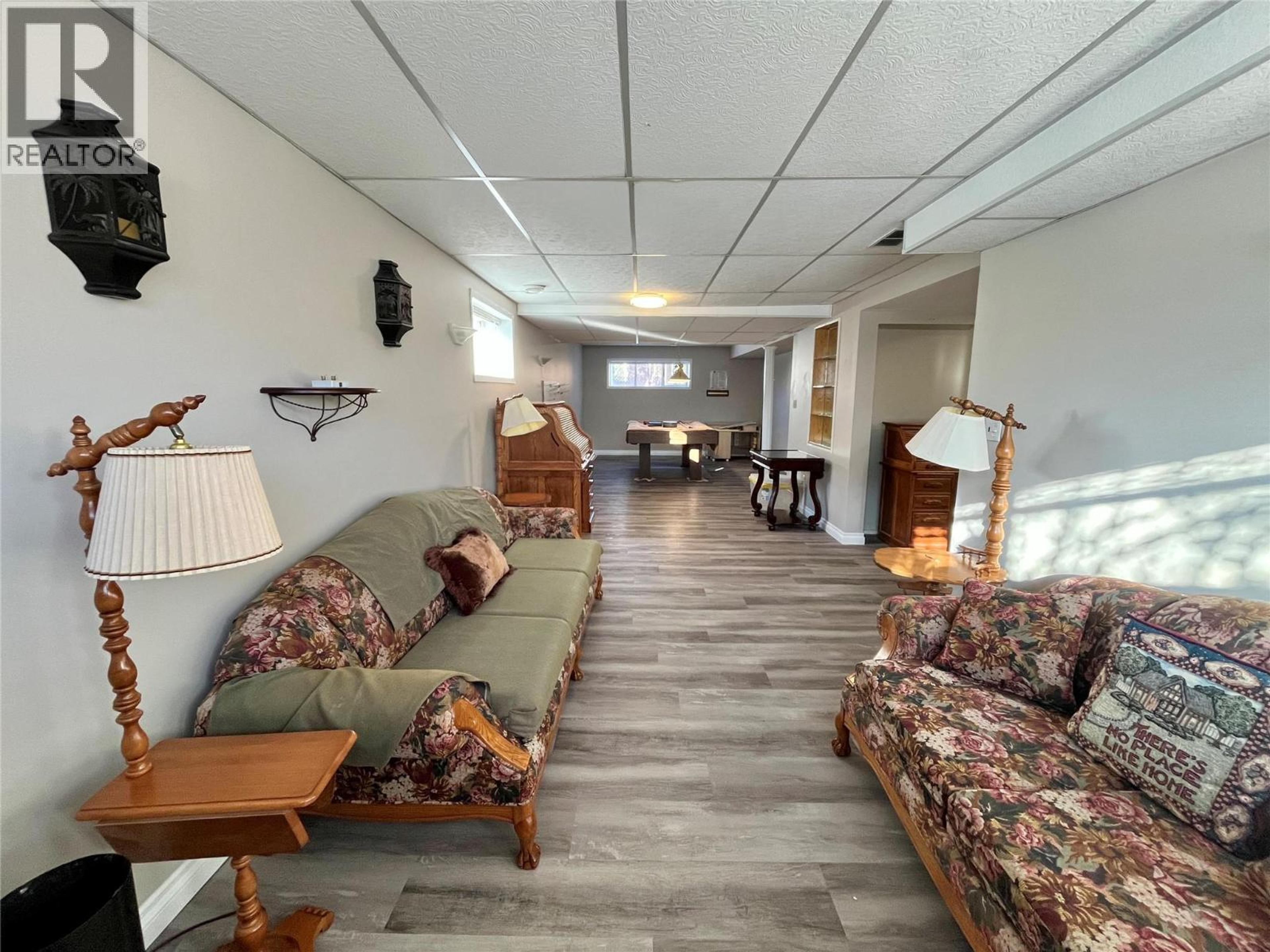 215 PEACE RIVER CRESCENT - 19