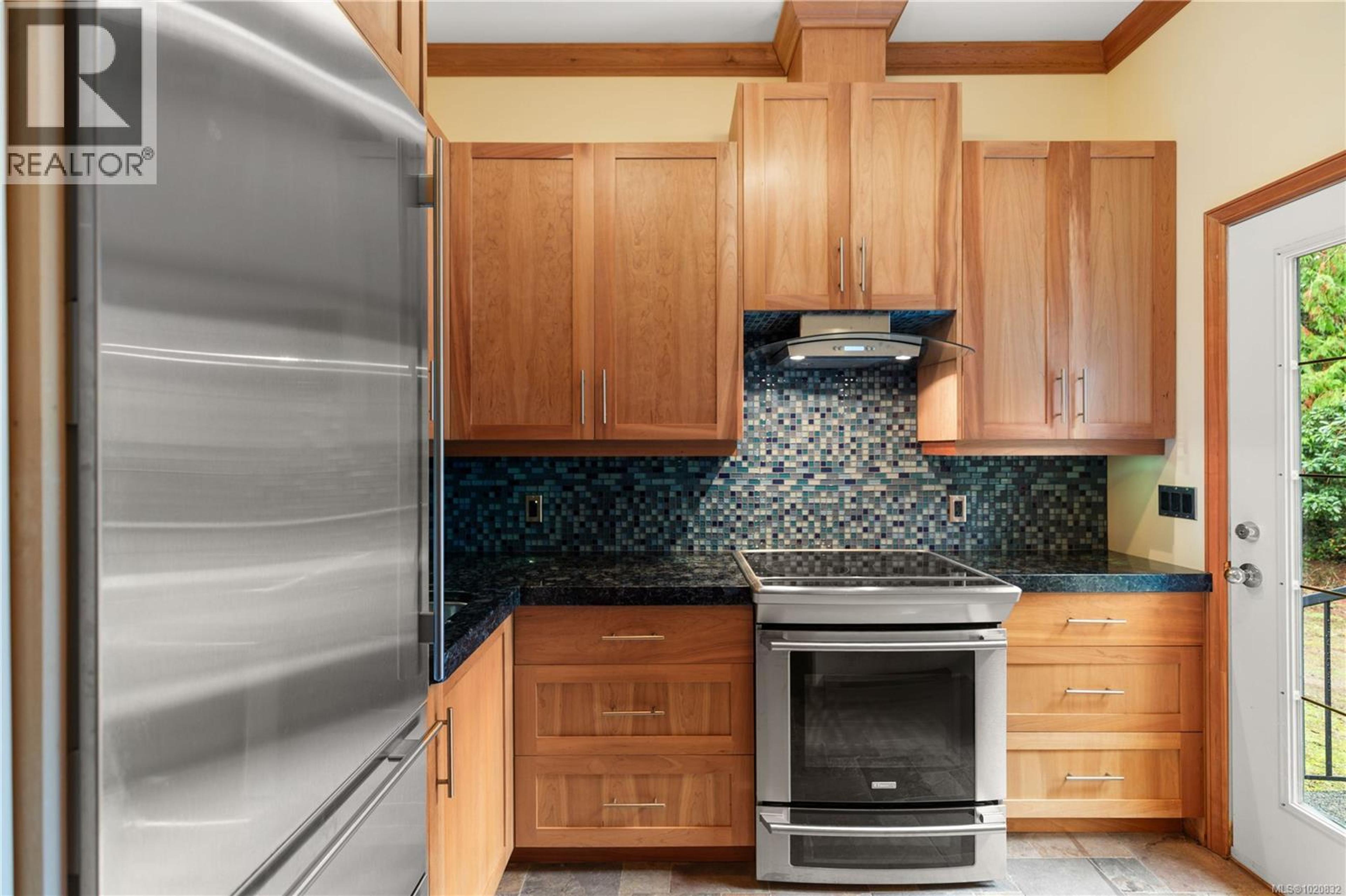 3355 GREY MANOR RD - 21