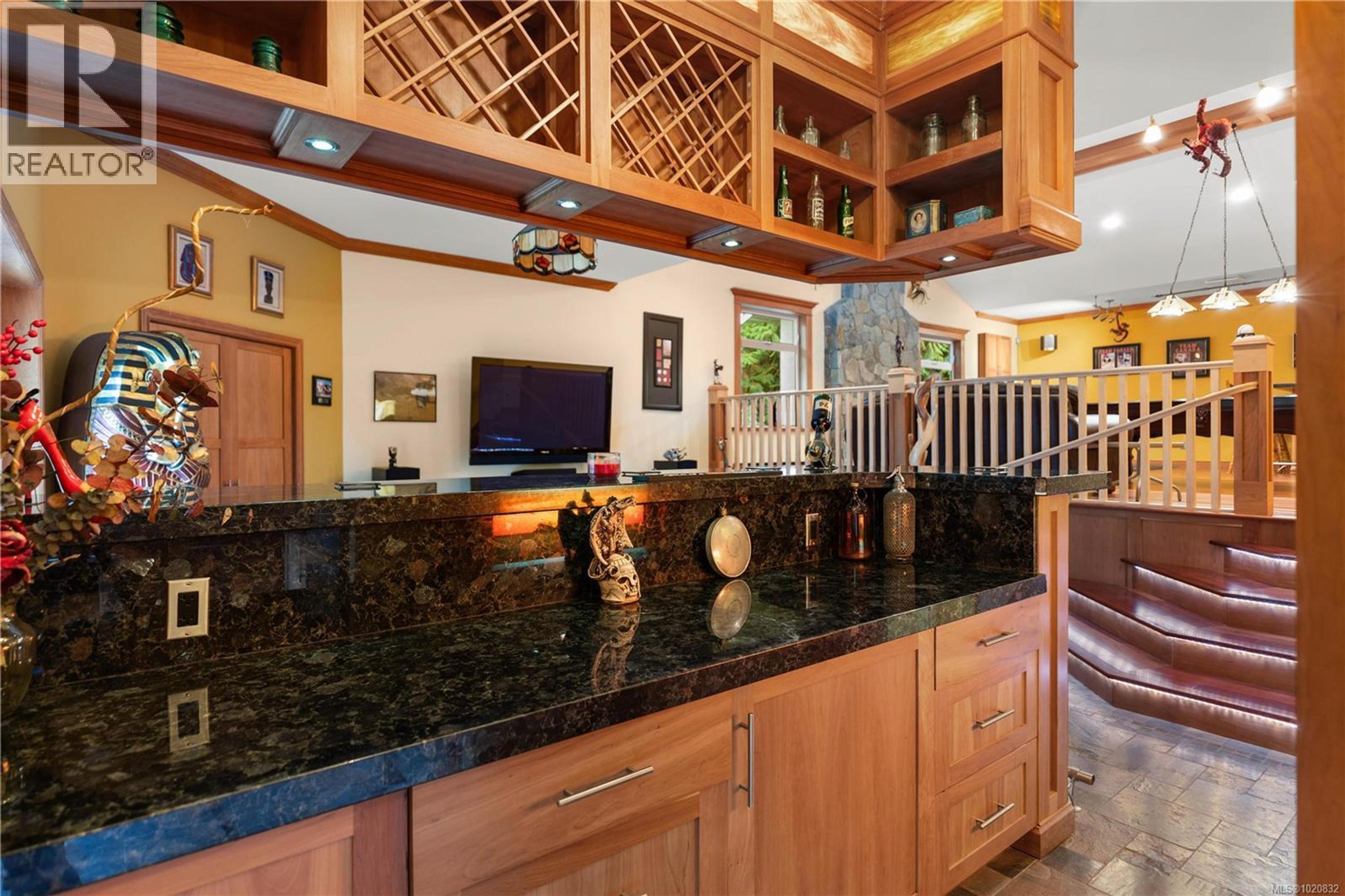 3355 GREY MANOR RD - 22