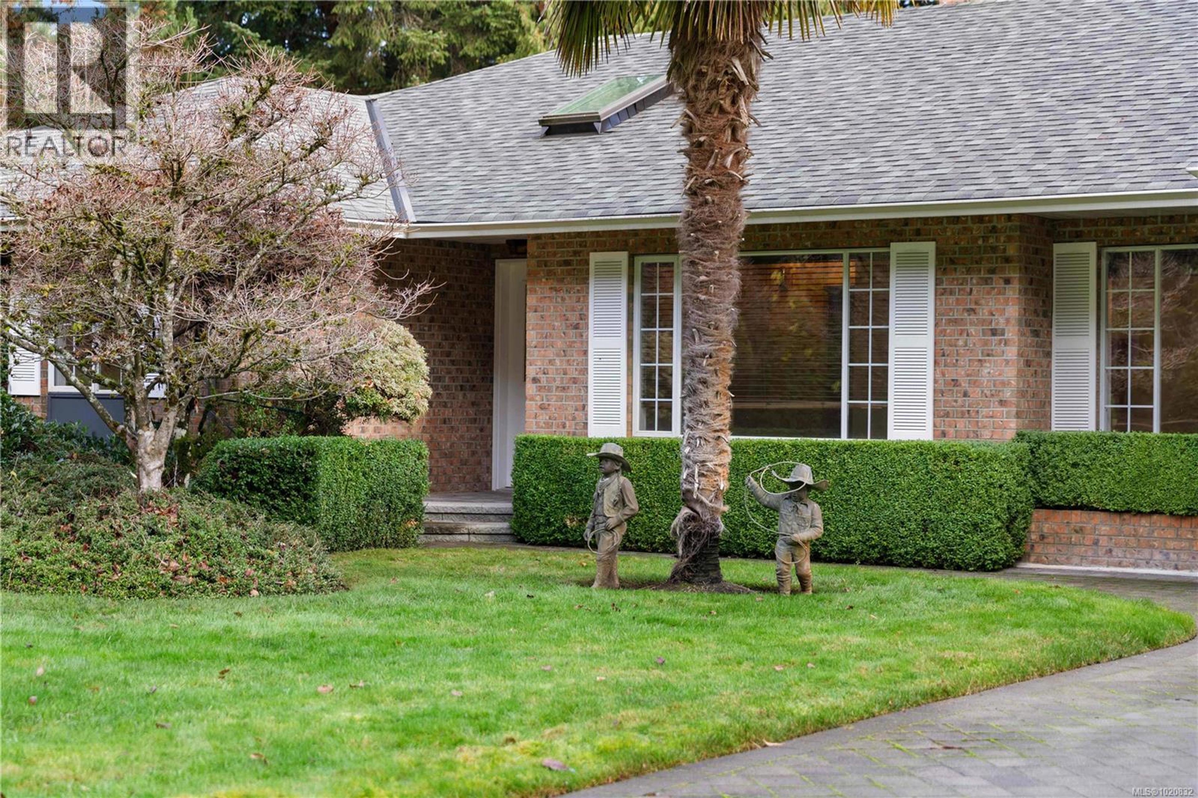 3355 GREY MANOR RD - 28