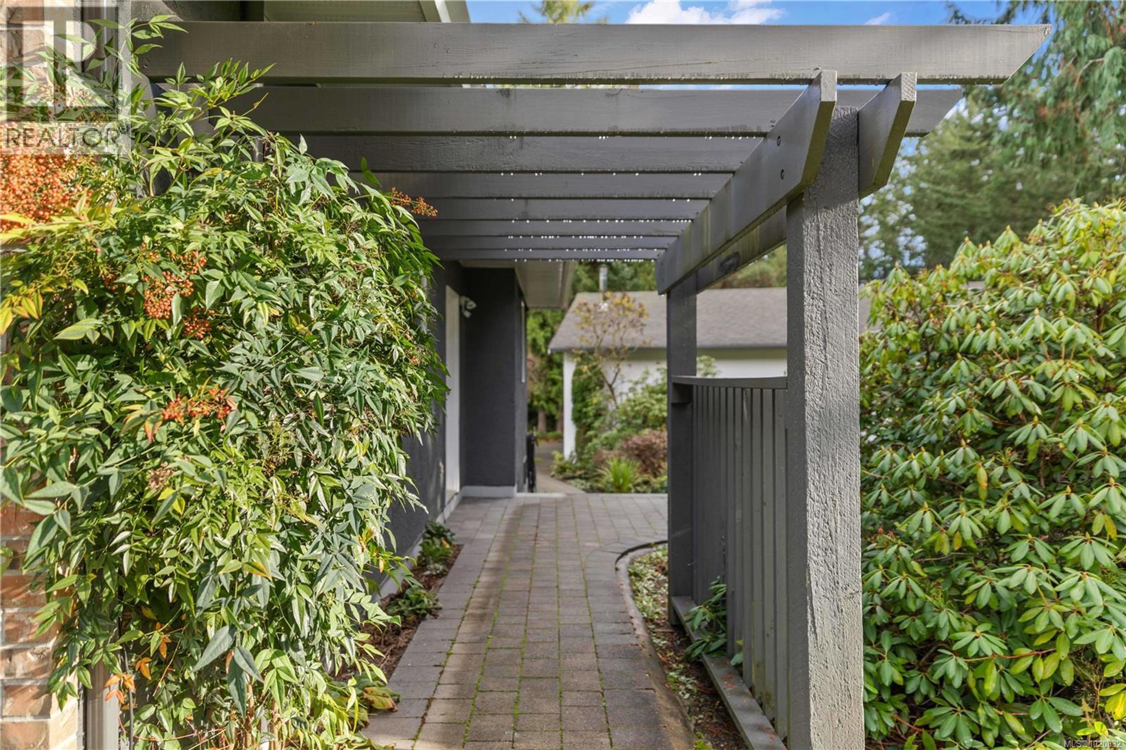 3355 GREY MANOR RD - 29