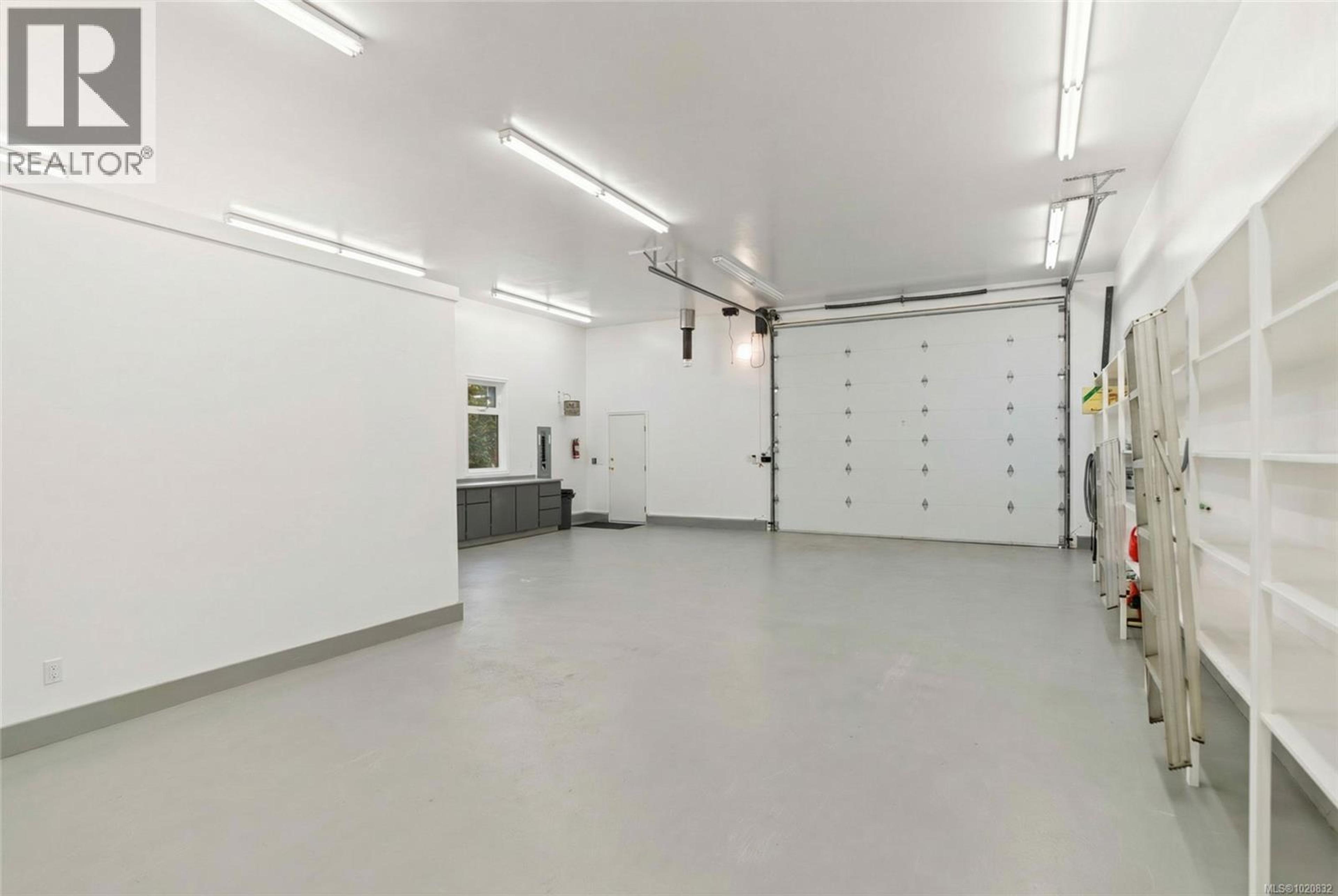 3355 GREY MANOR RD - 5