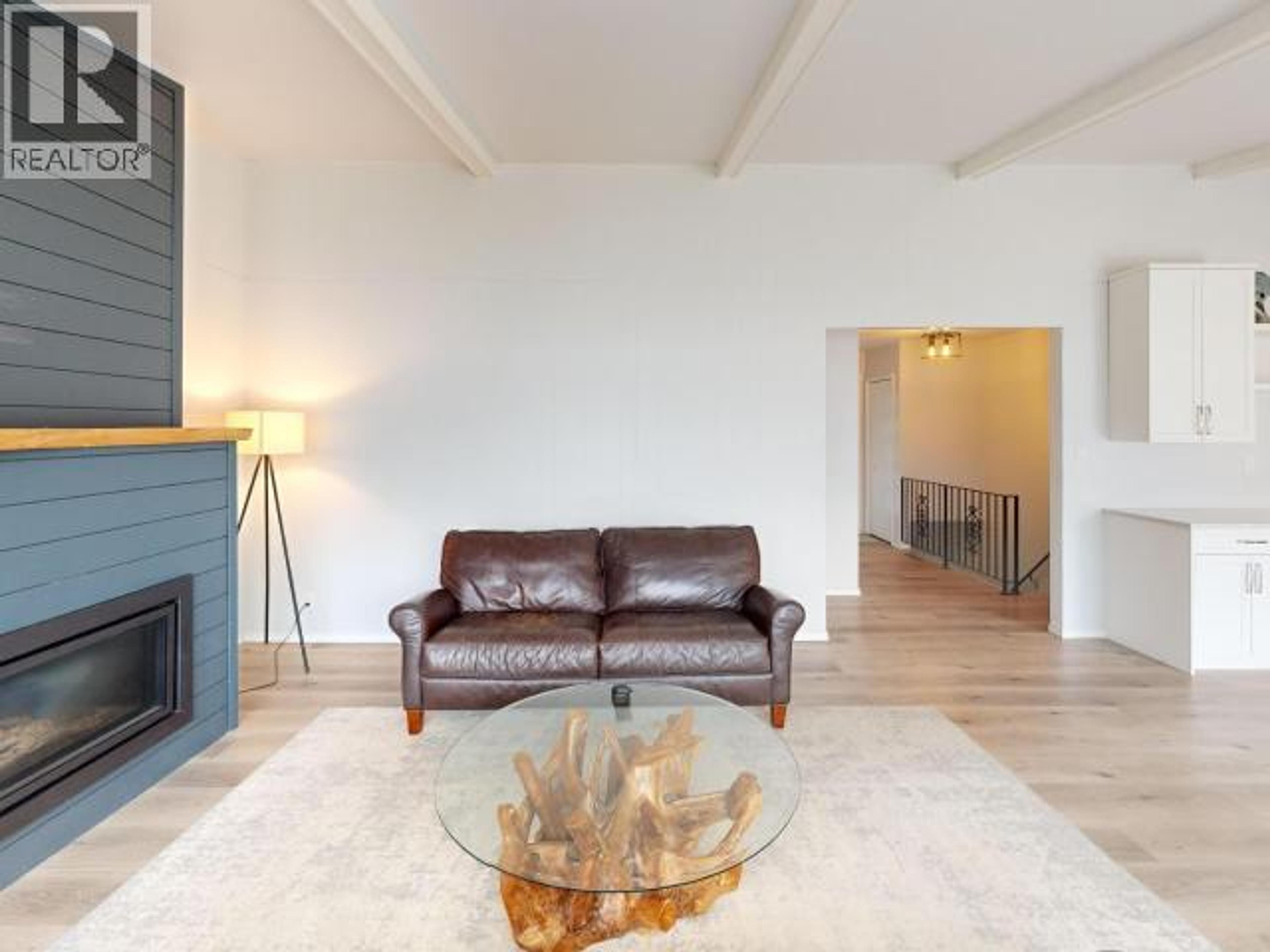 2440 JENKINSON ROAD - 28