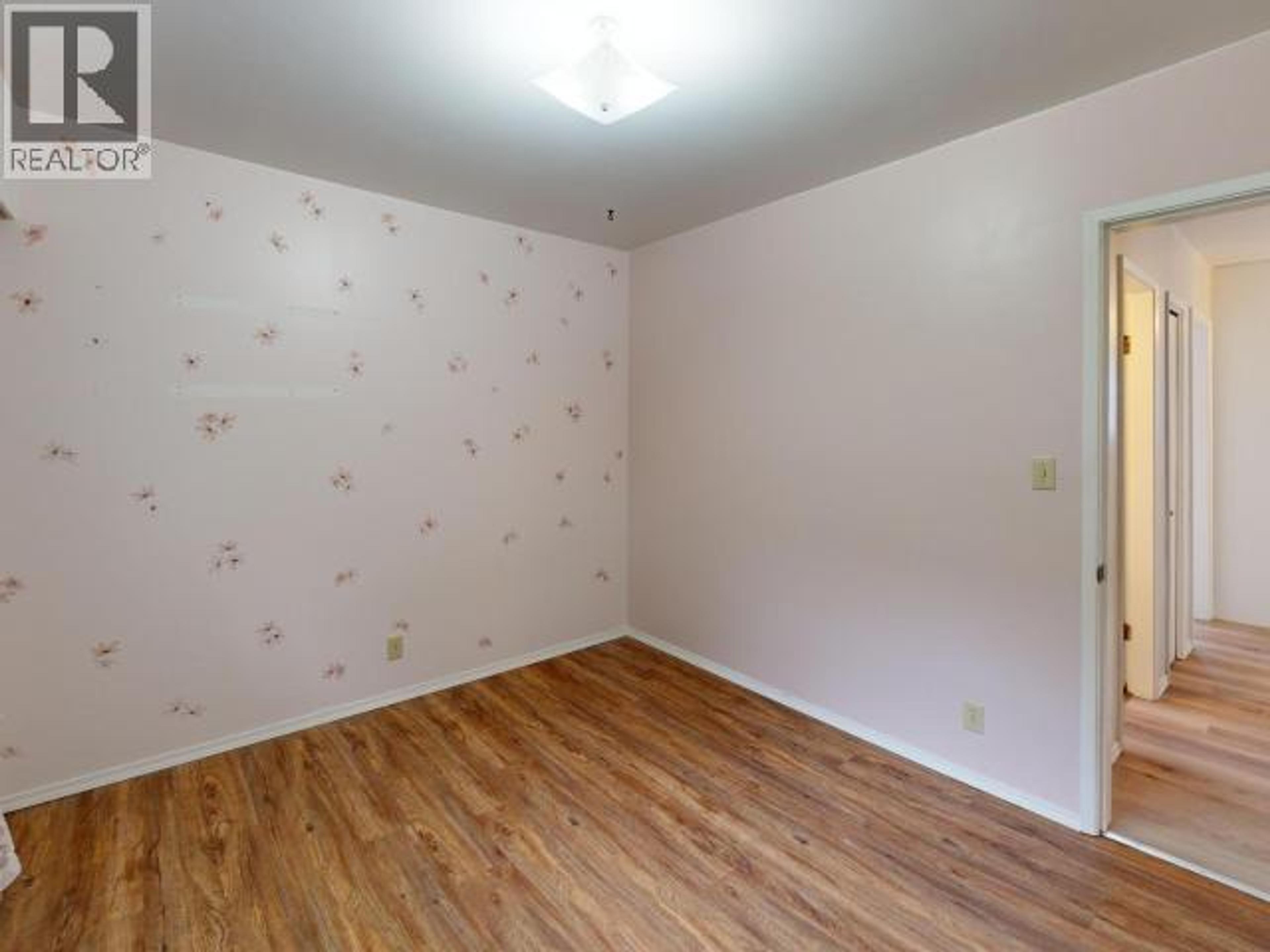 2440 JENKINSON ROAD - 43