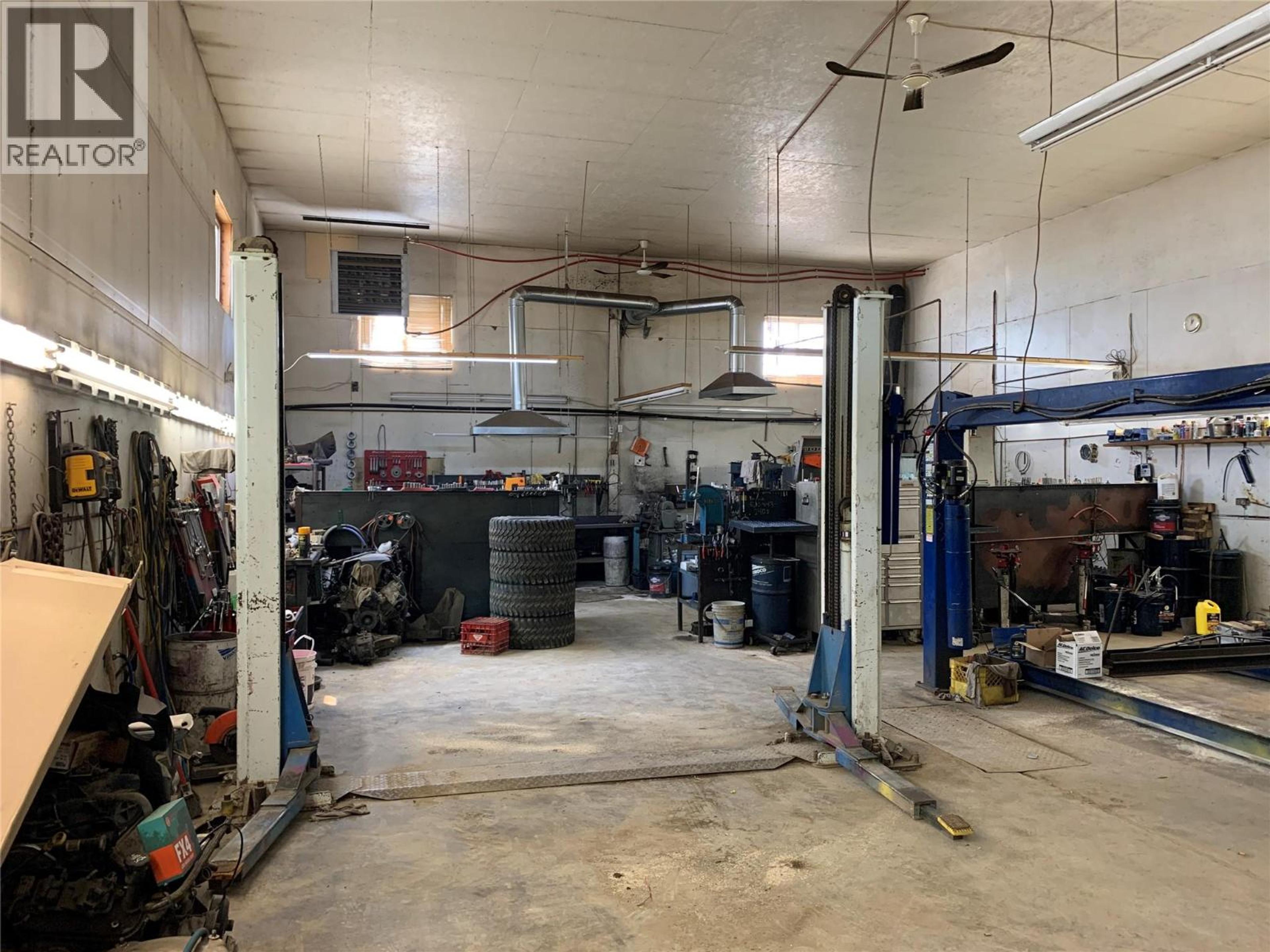 1519 97 AVENUE - Image 8