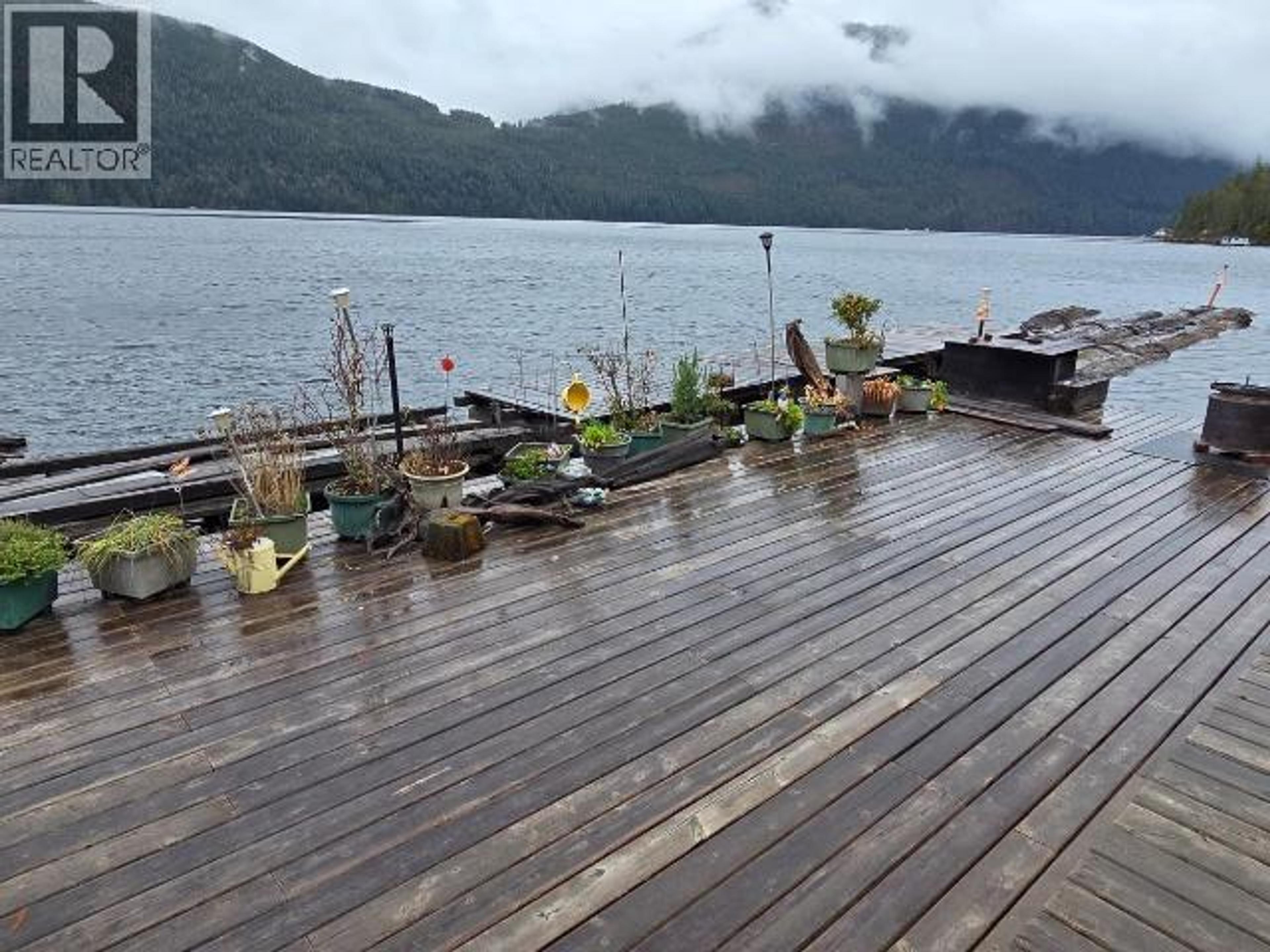 10472 POWELL LAKE - 5