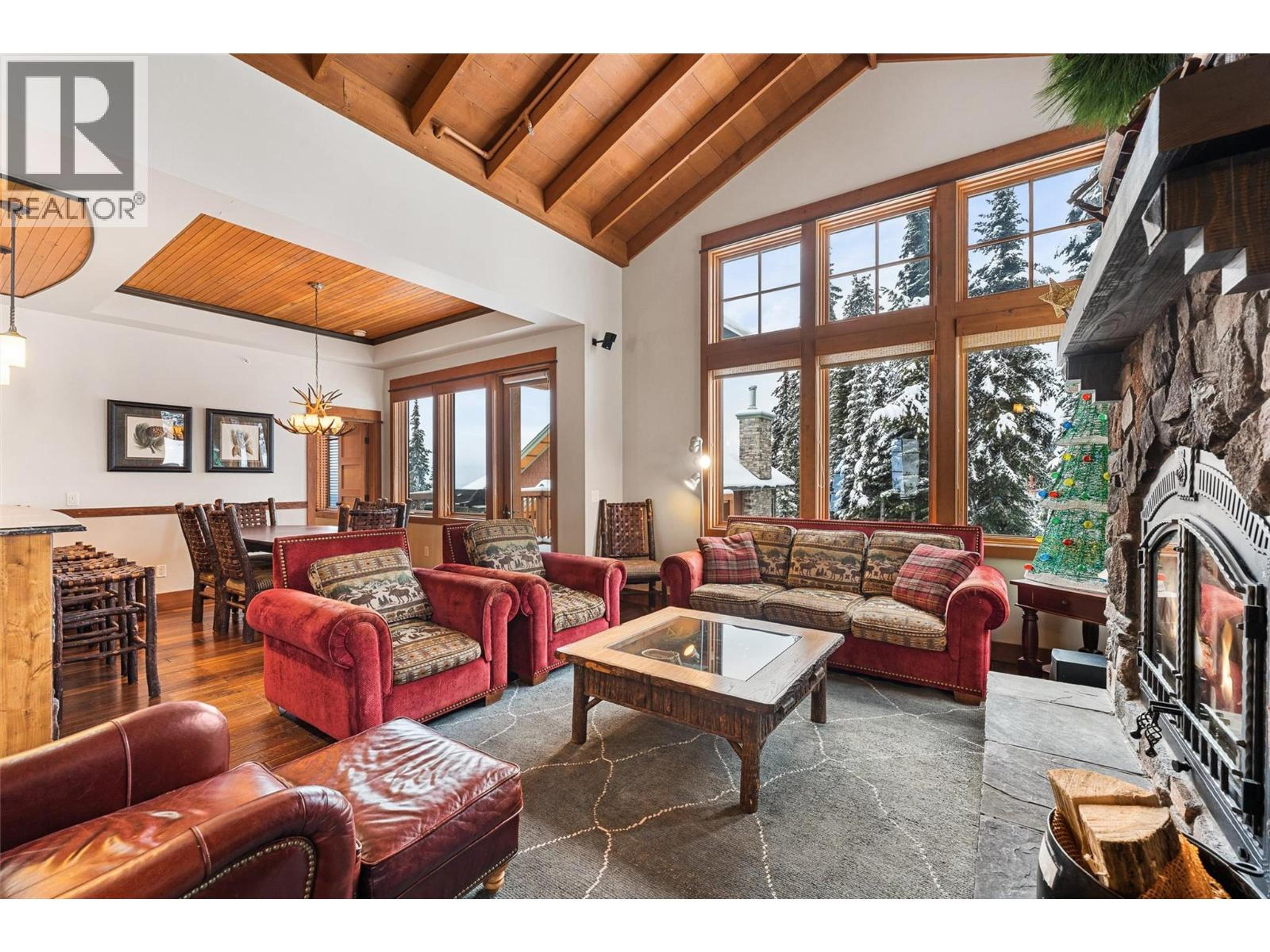 #14 255 FEATHERTOP WAY - 15