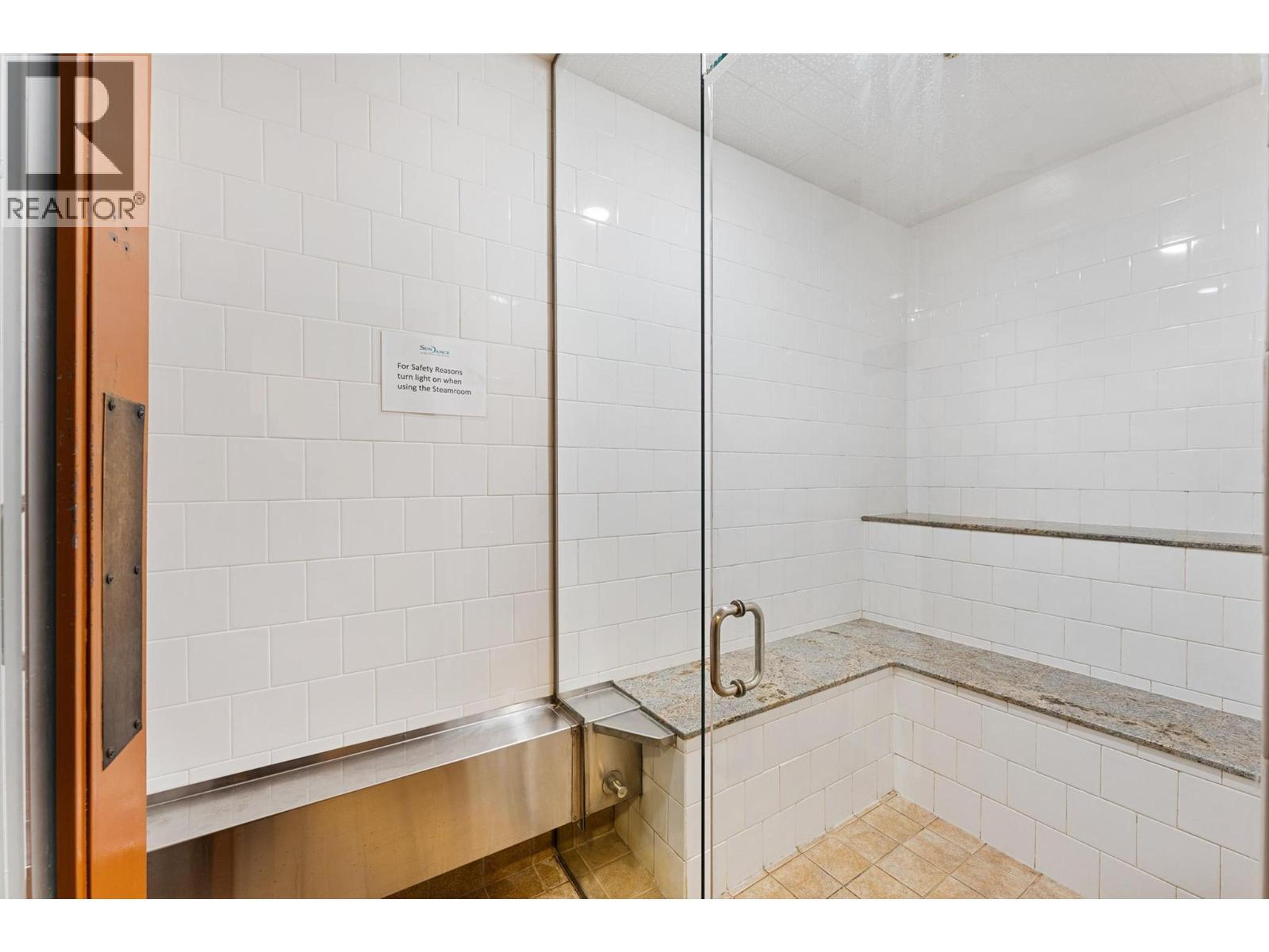 #14 255 FEATHERTOP WAY - 50