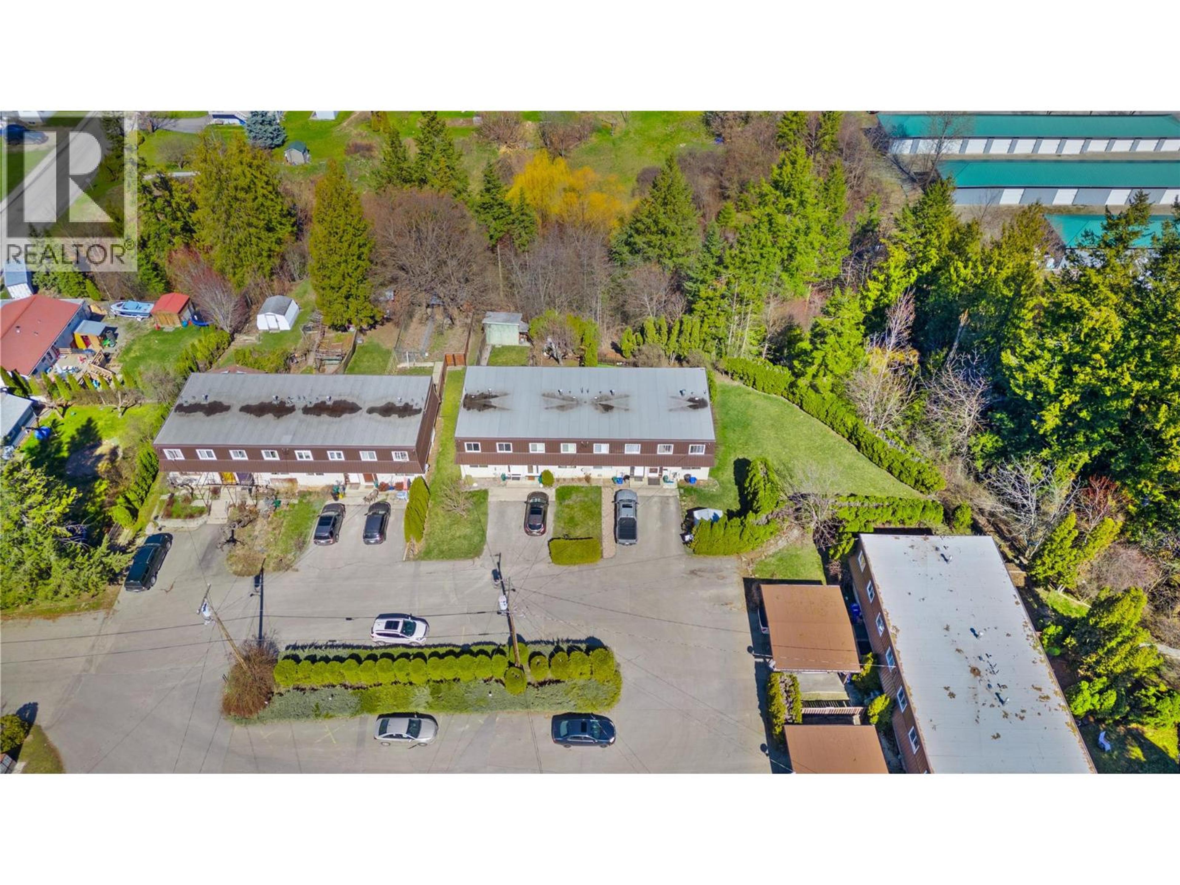 924 DOGWOOD STREET - 39