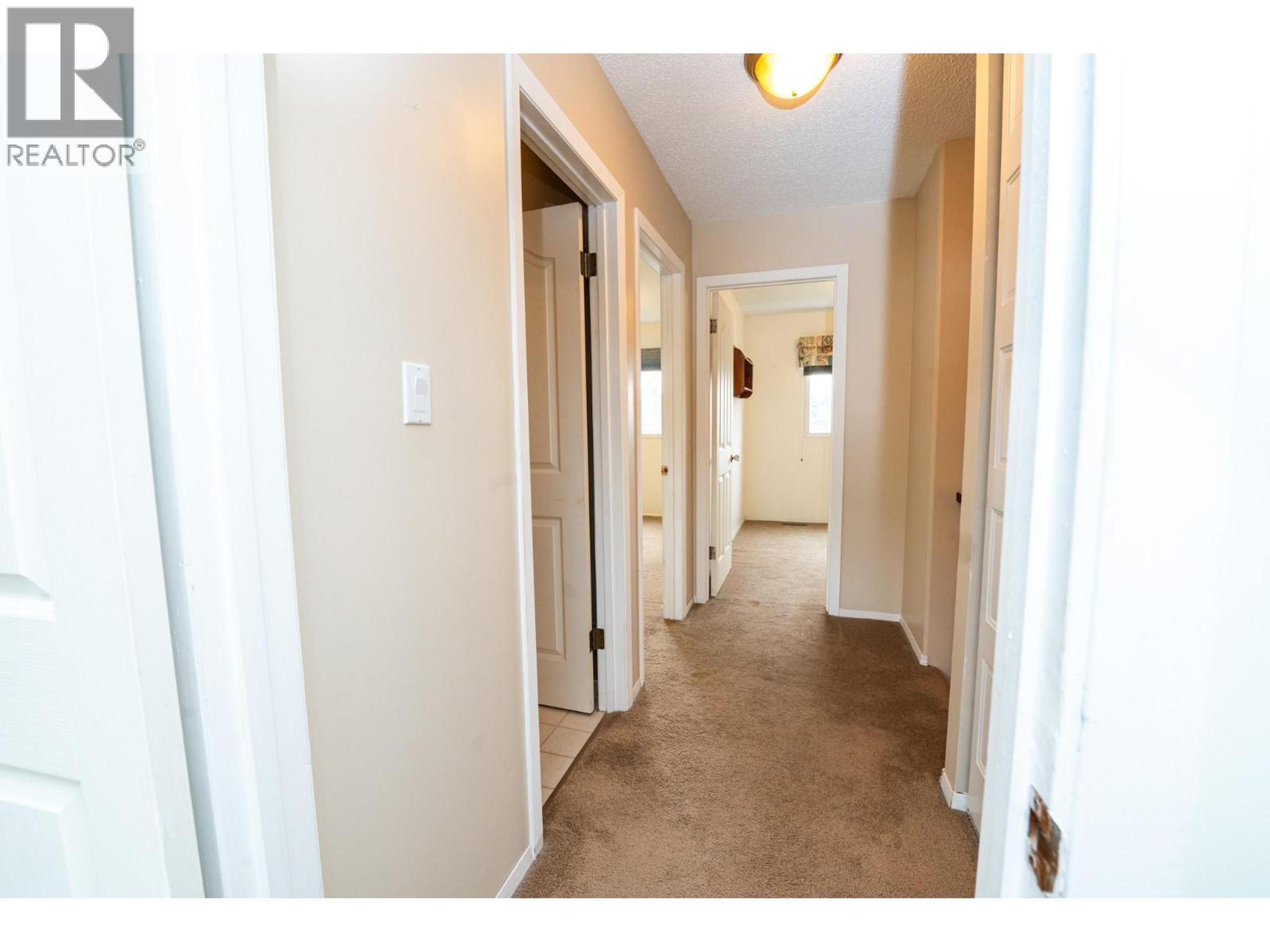 924 DOGWOOD STREET - 21