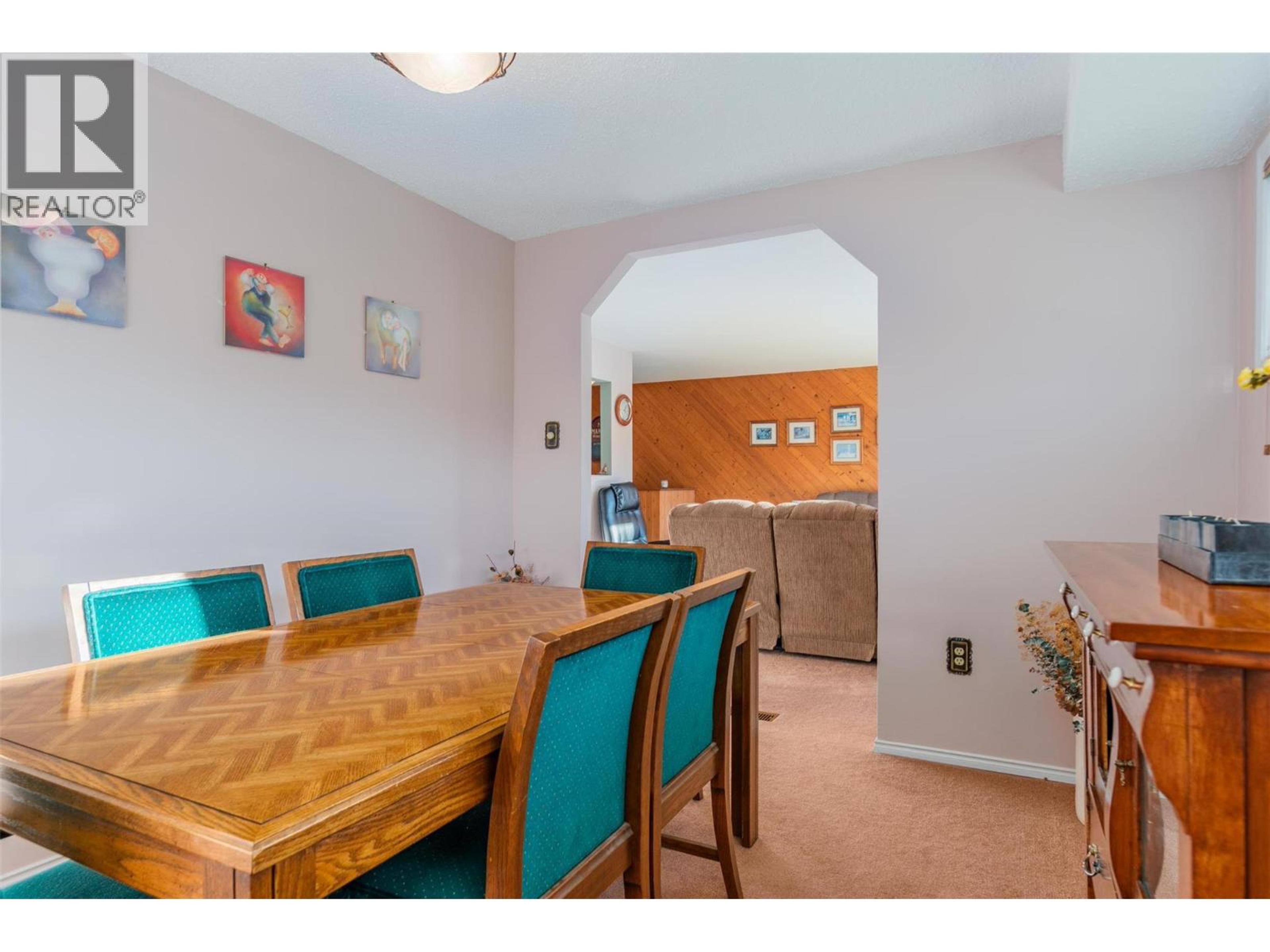 1043 REGAN CRESCENT - 7