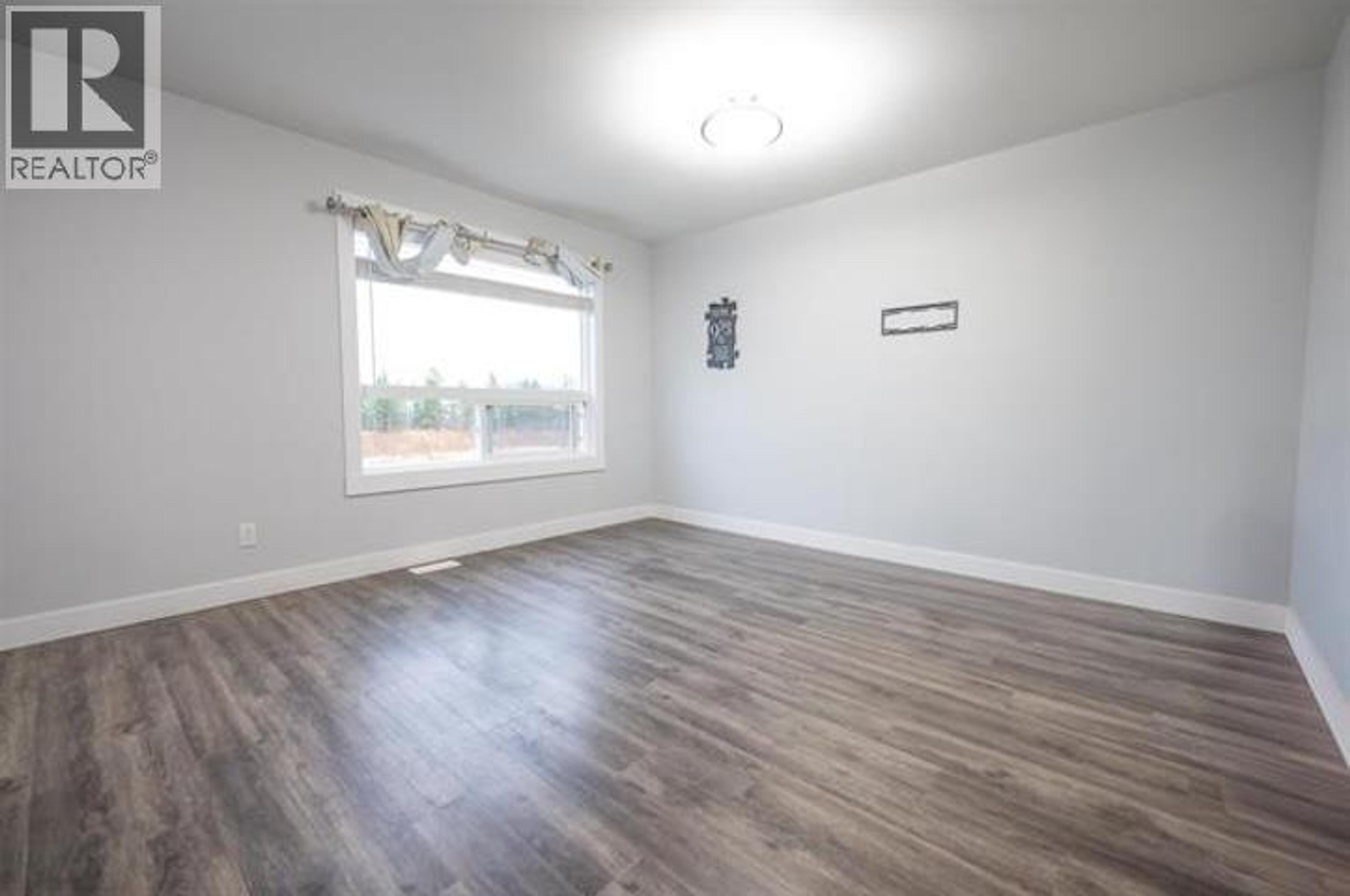 #302 6798 WESTGATE AVENUE - 7