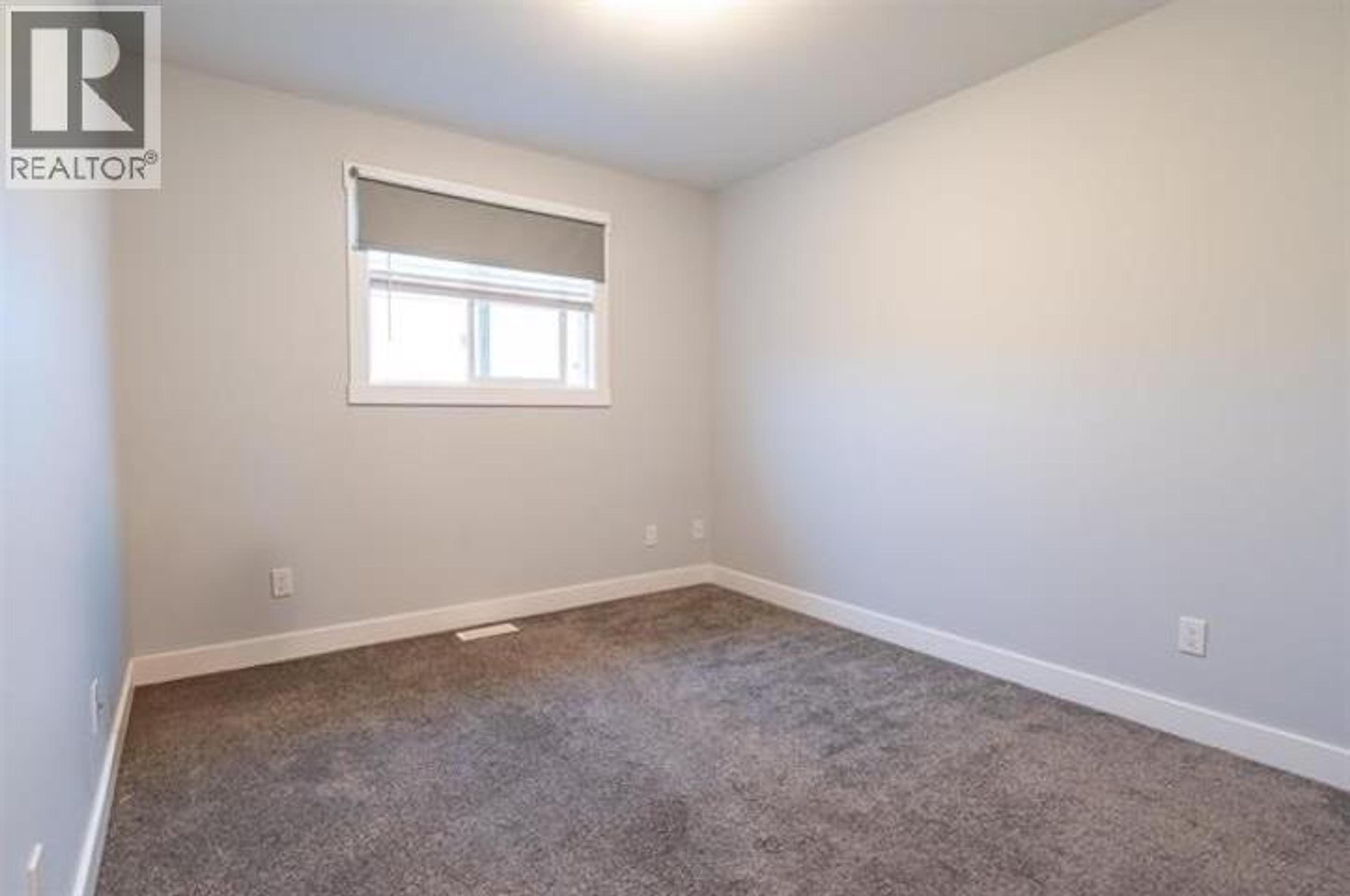 #302 6798 WESTGATE AVENUE - 13