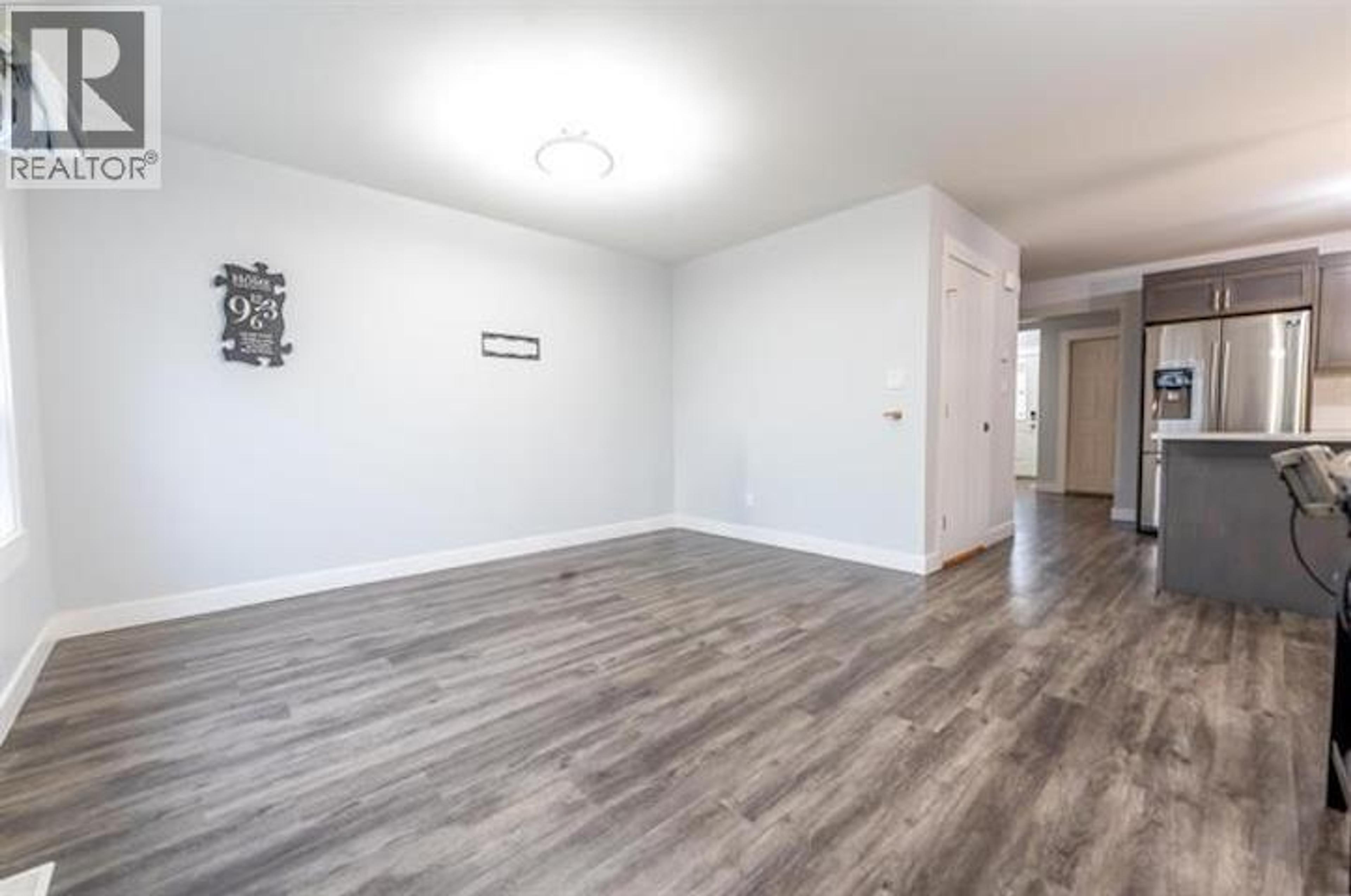 #302 6798 WESTGATE AVENUE - 6