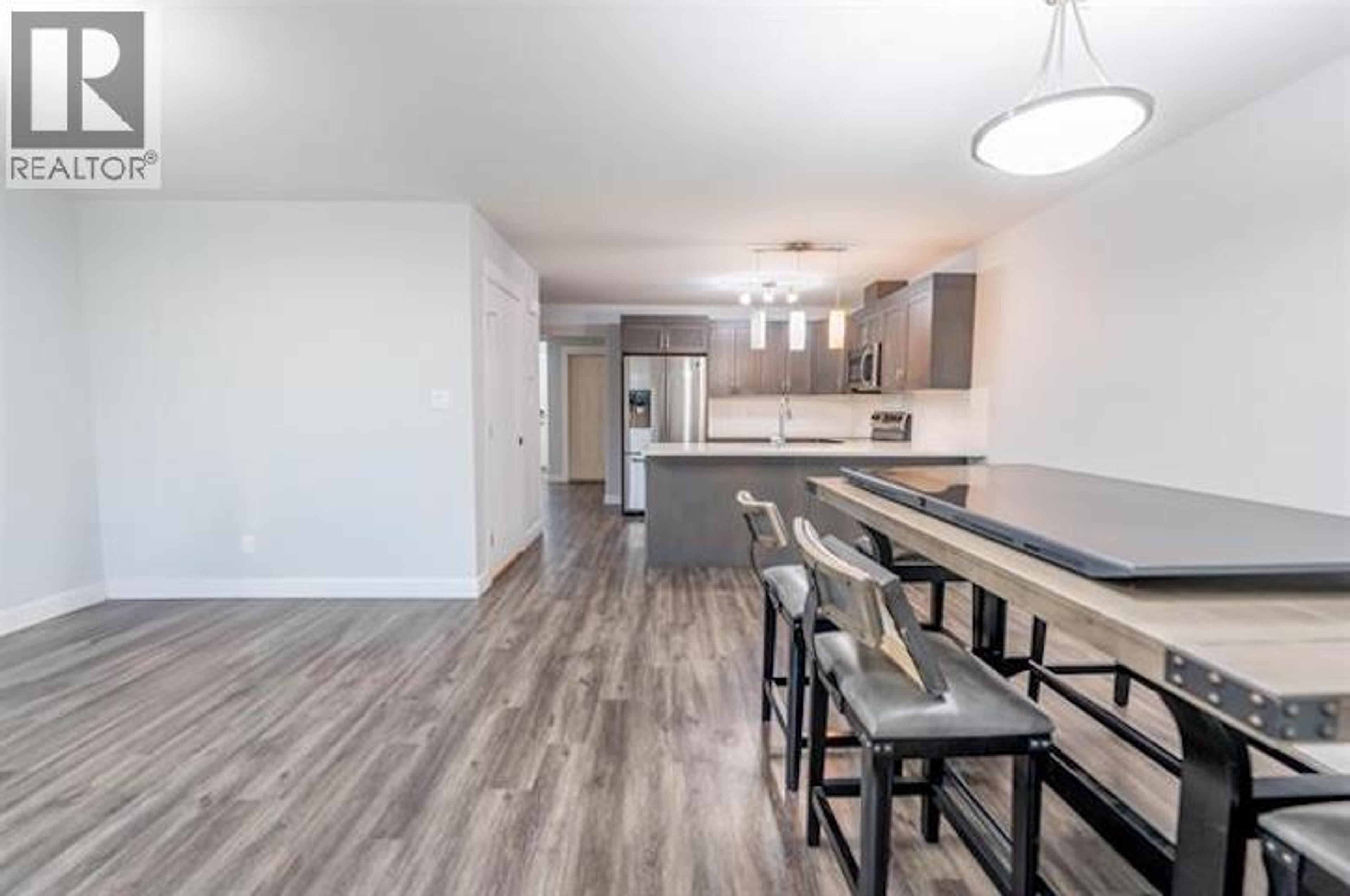 #302 6798 WESTGATE AVENUE - 8