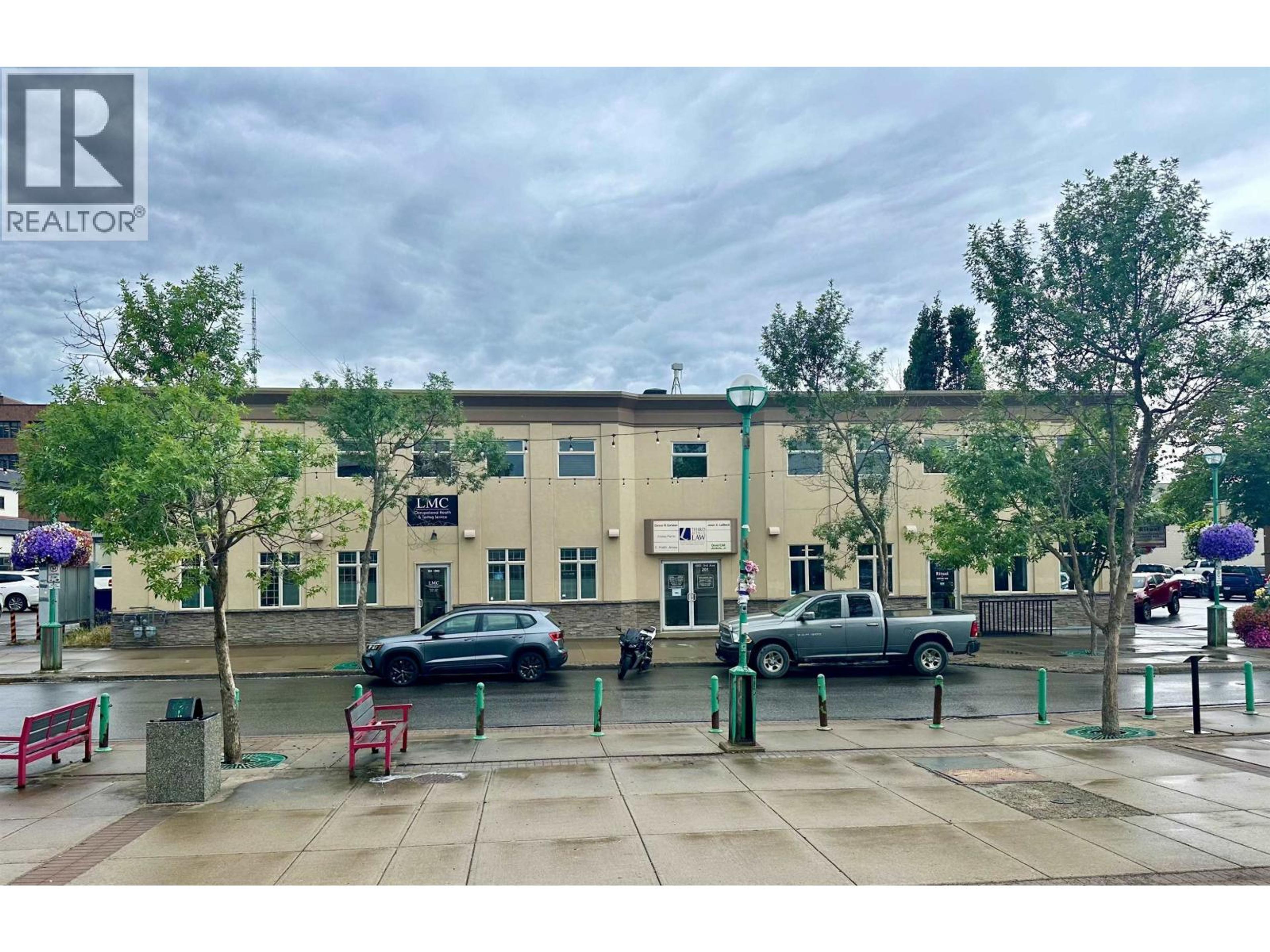 1085 3RD AVENUE - Image 5