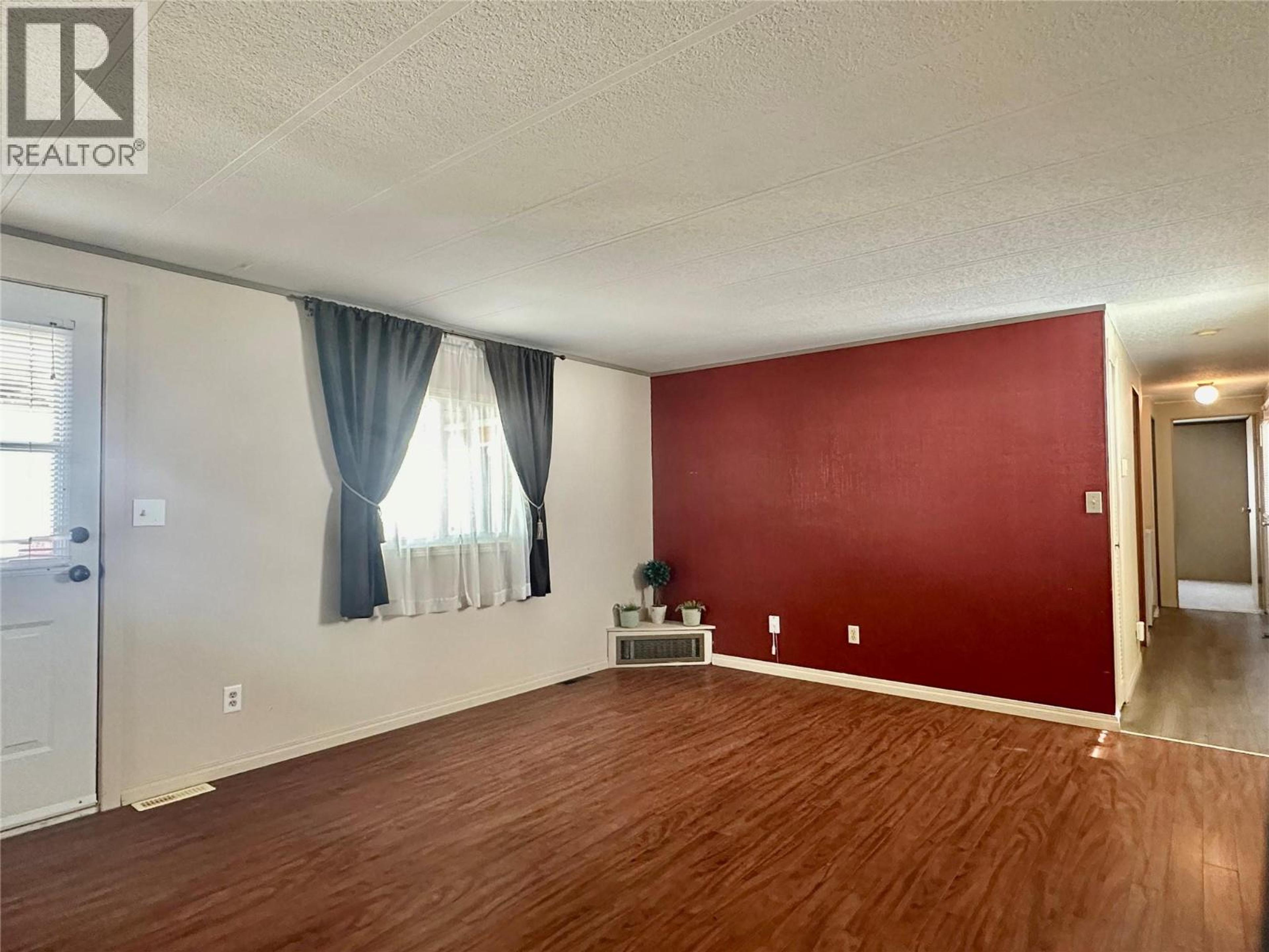 #26 6778 TUCELNUIT DRIVE - 7