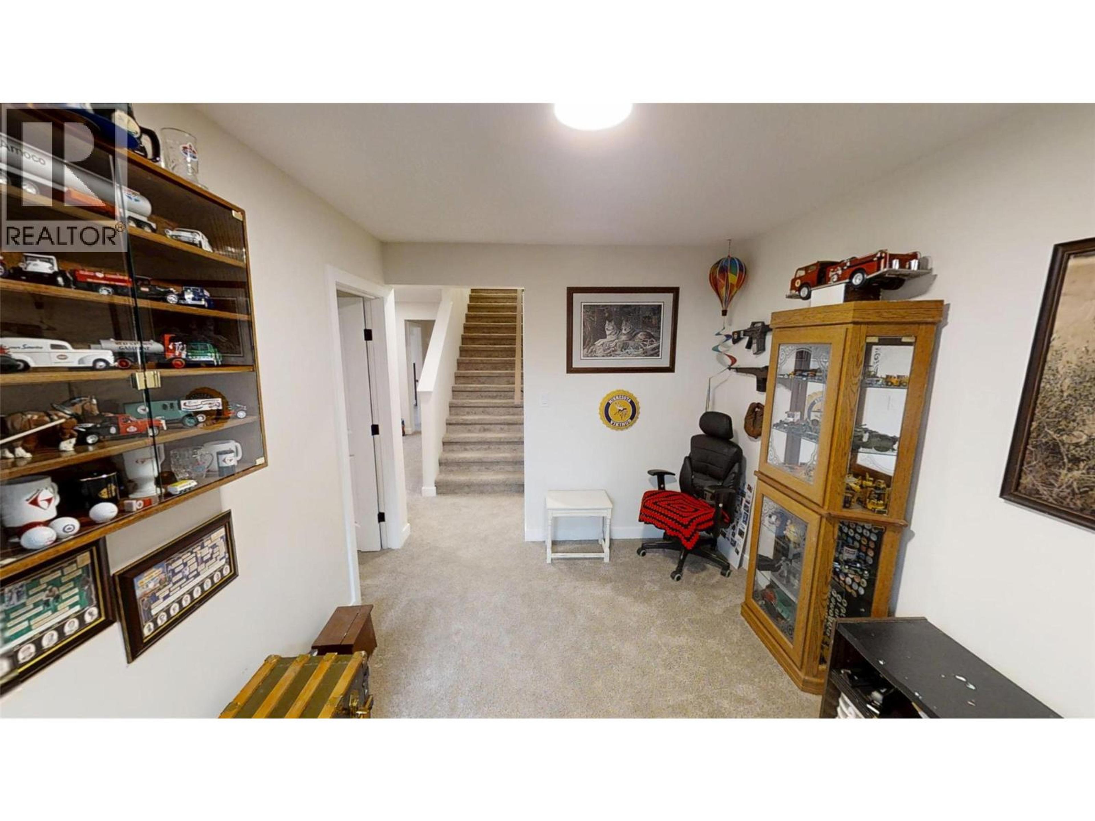 #1 4820 RIDGE ROAD - 39