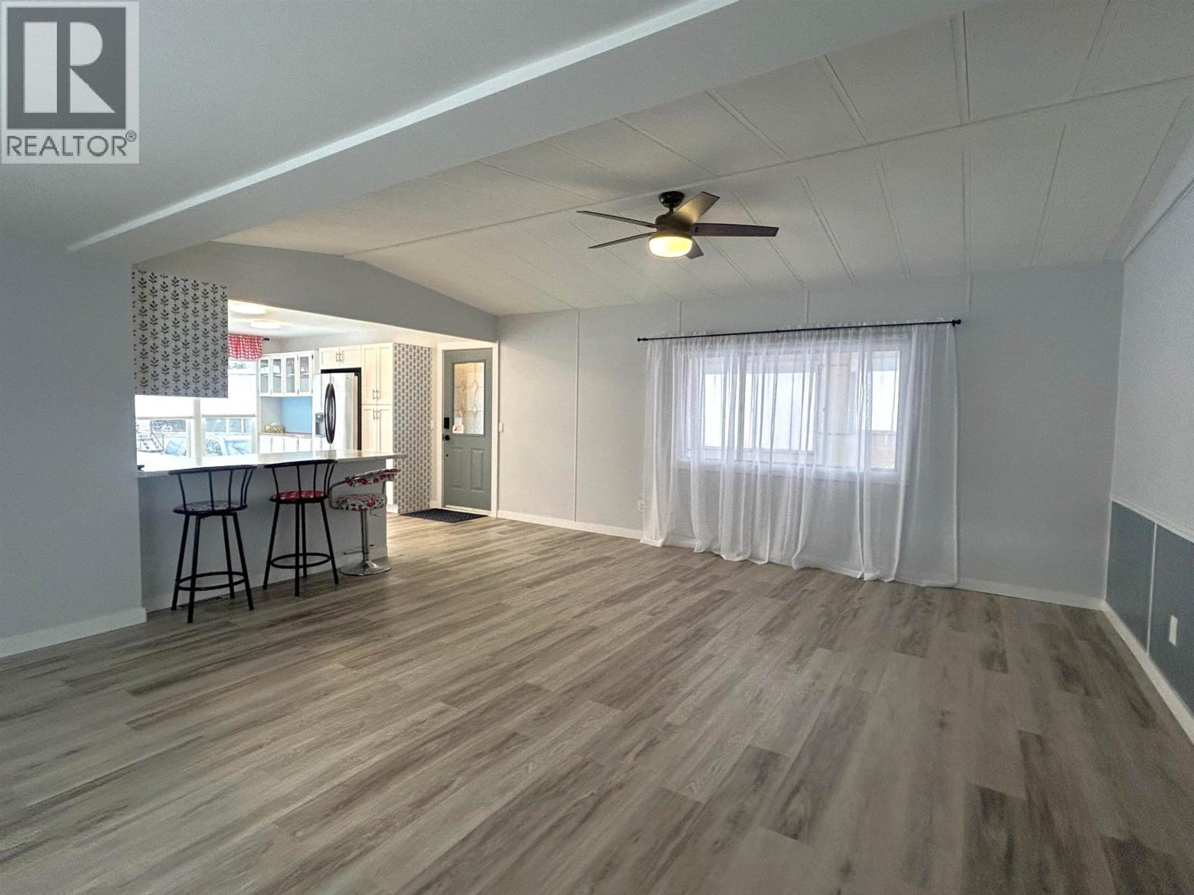 #82 1000 INVERNESS ROAD - 10