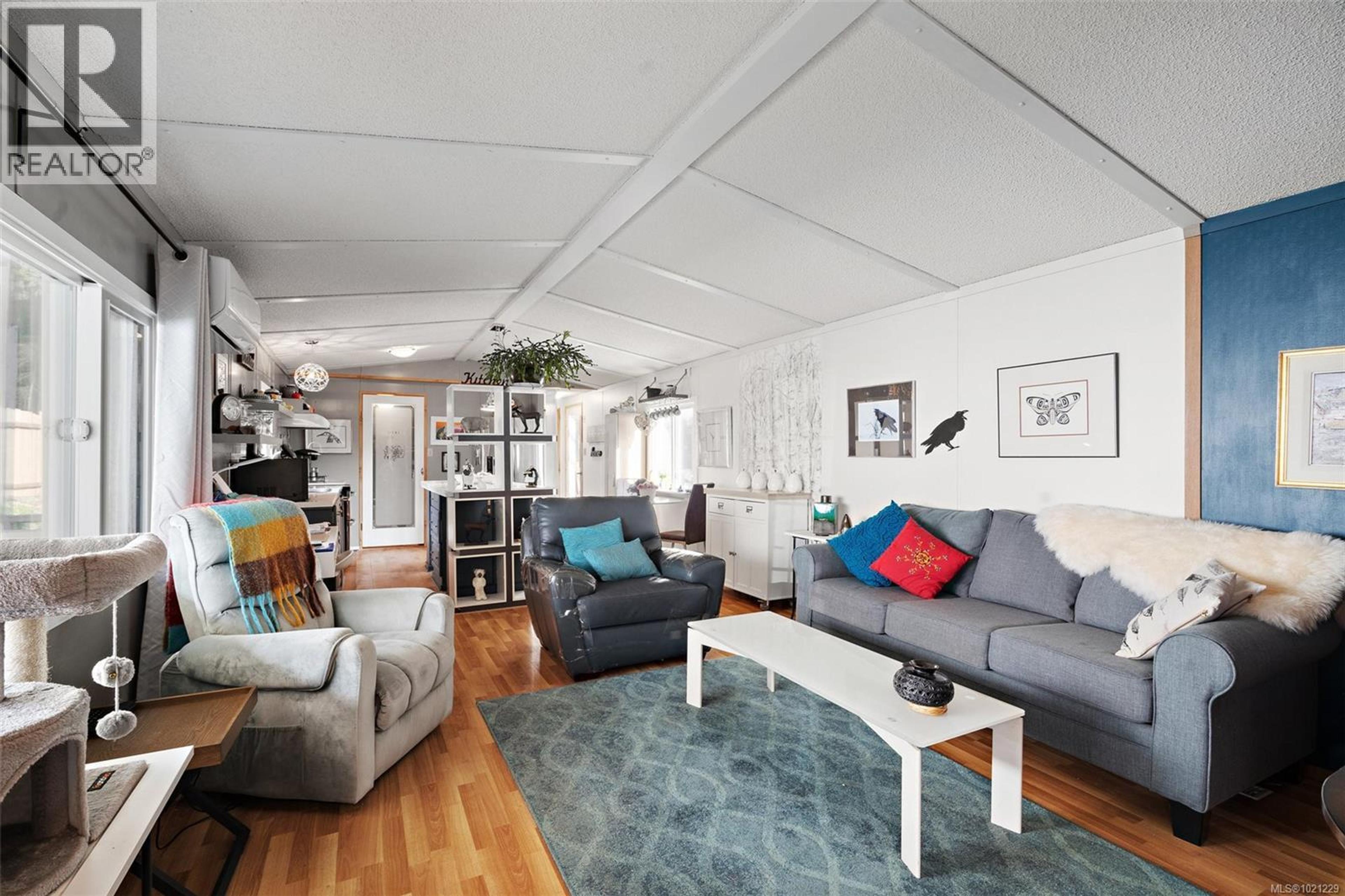 #72 10980 WESTDOWNE RD - 15