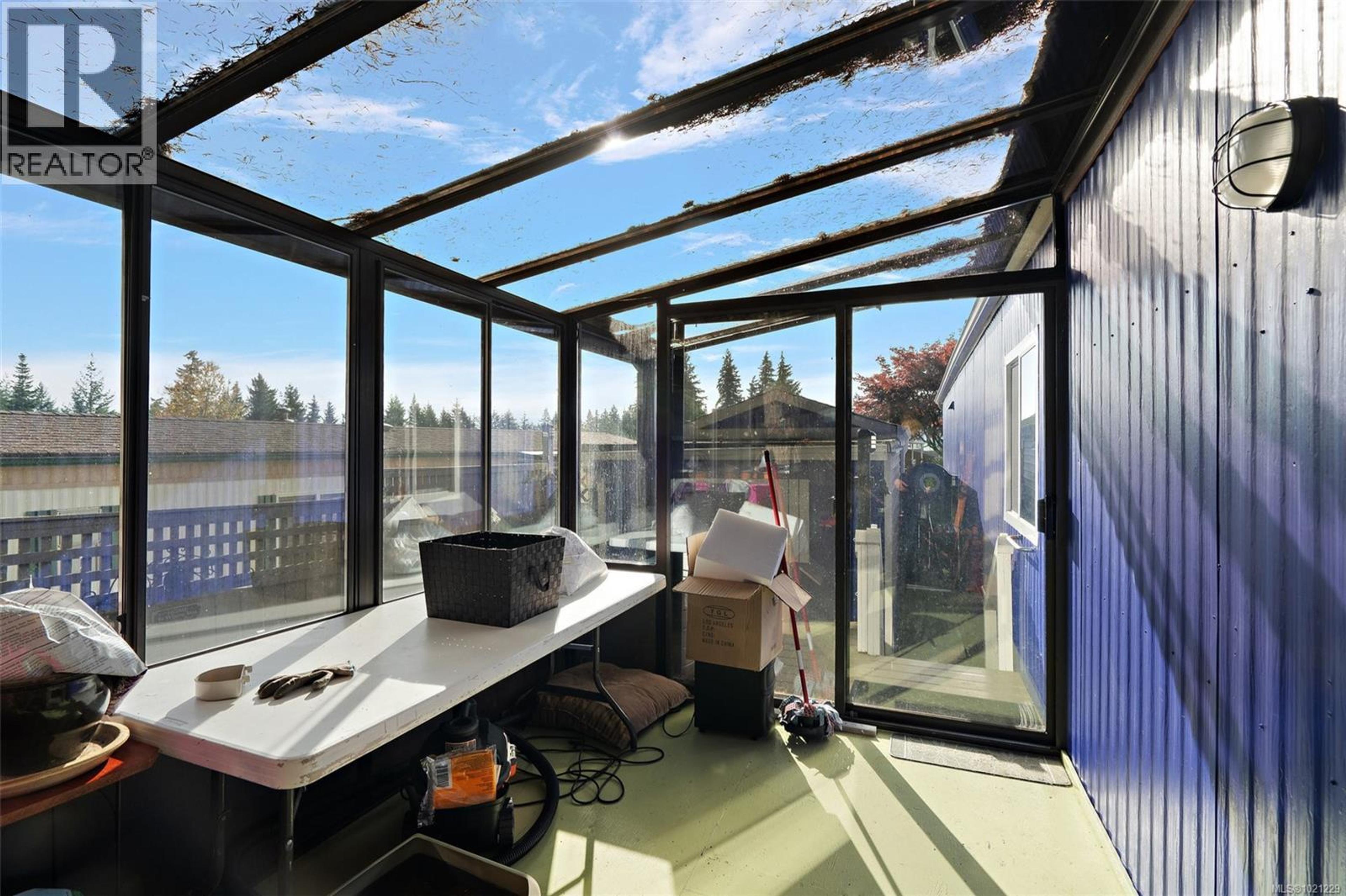 #72 10980 WESTDOWNE RD - 21