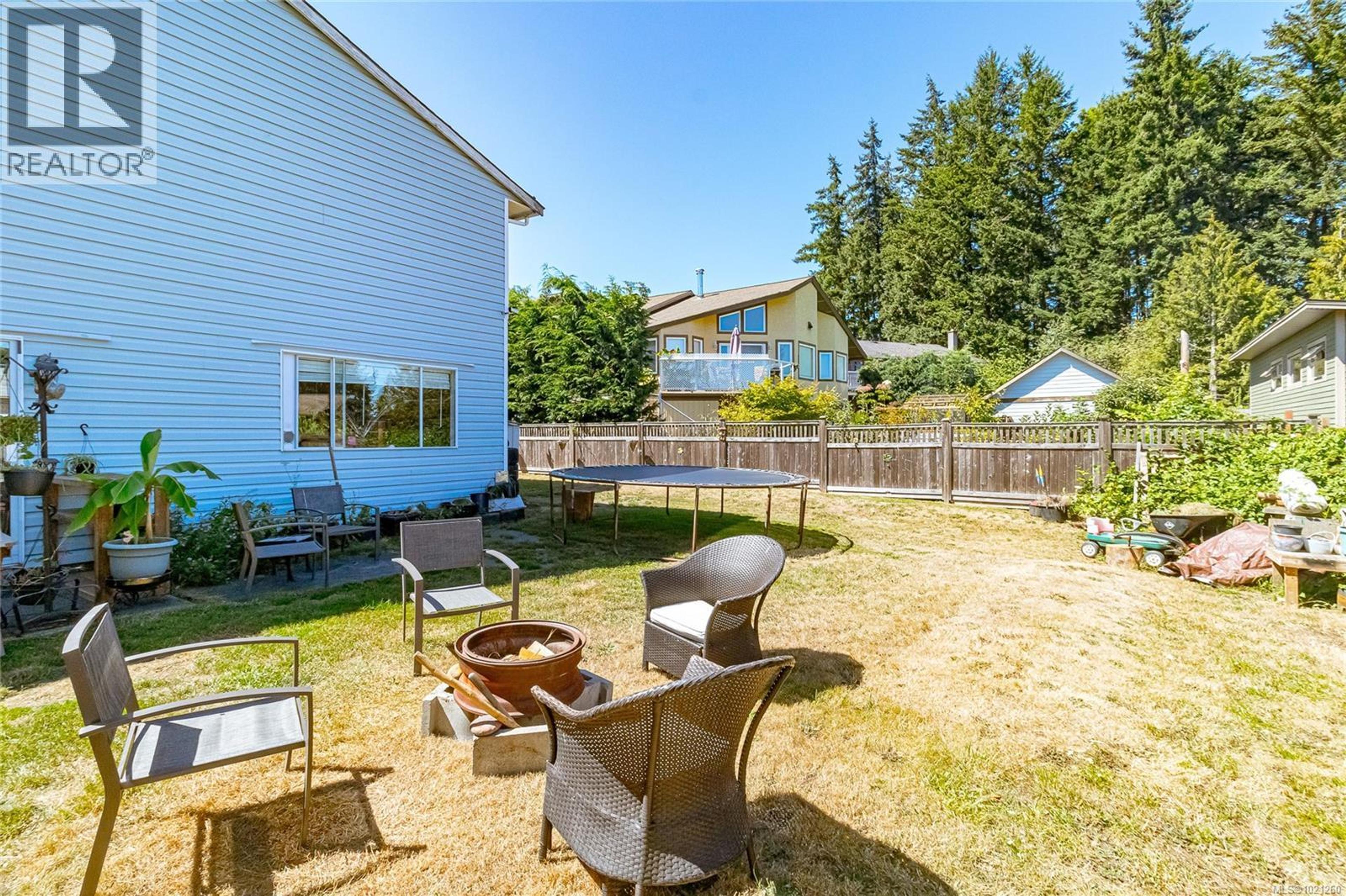 9975 VICTORIA RD - 67