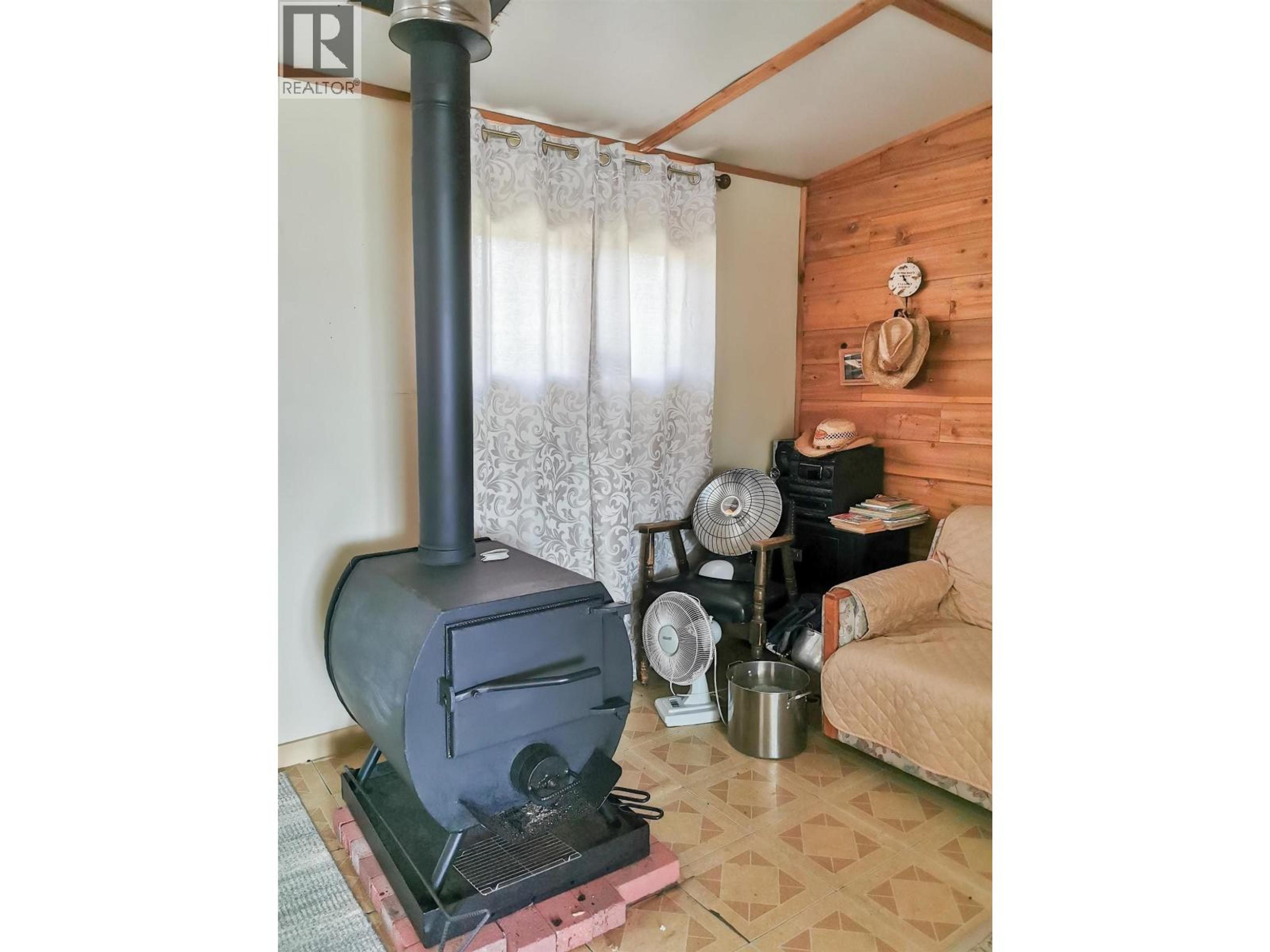 2522 SPOUT LAKE ROAD - 8