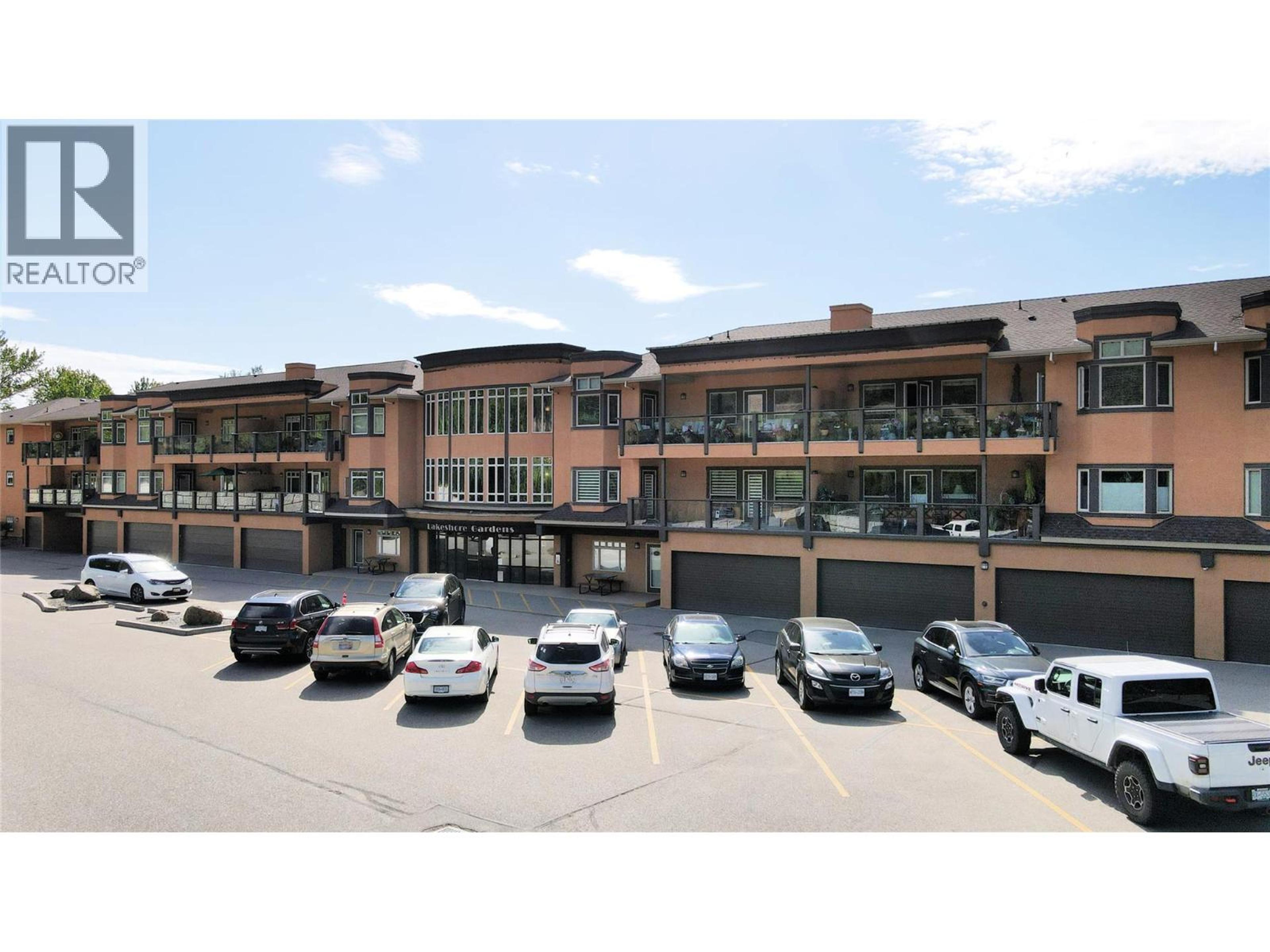 #335 3996 BEACH AVENUE - 40