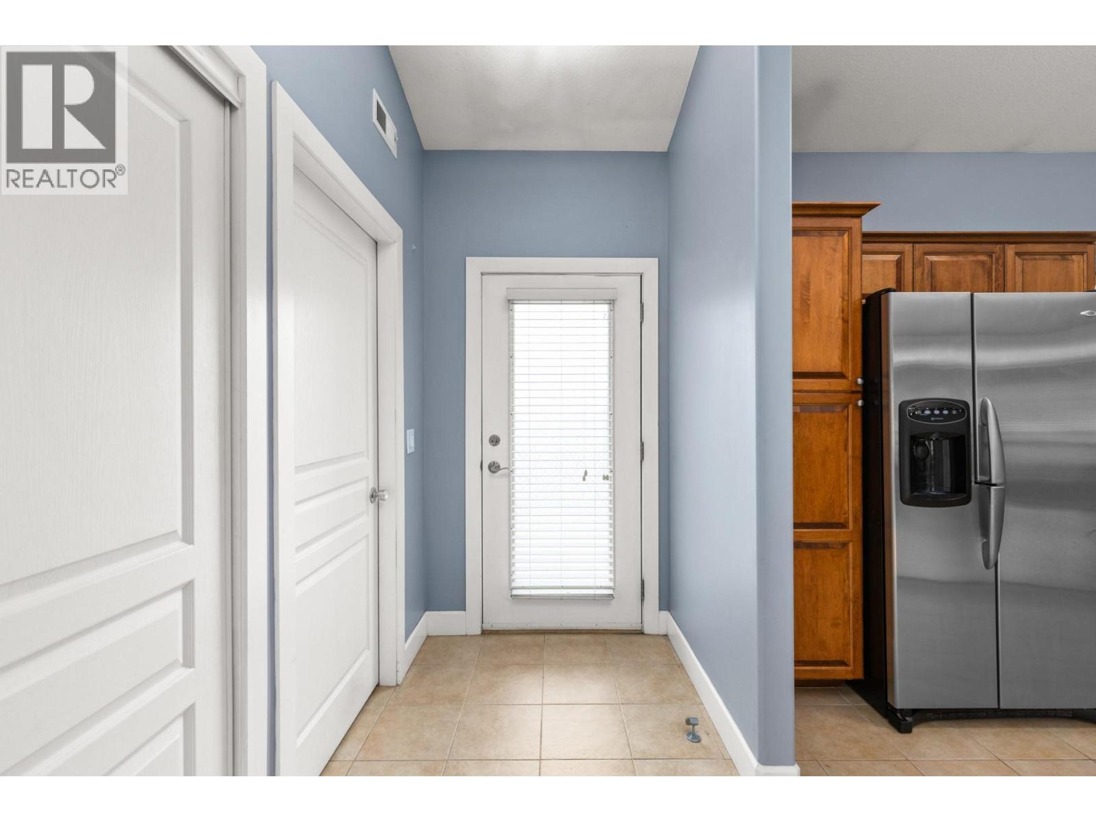 #335 3996 BEACH AVENUE - 5