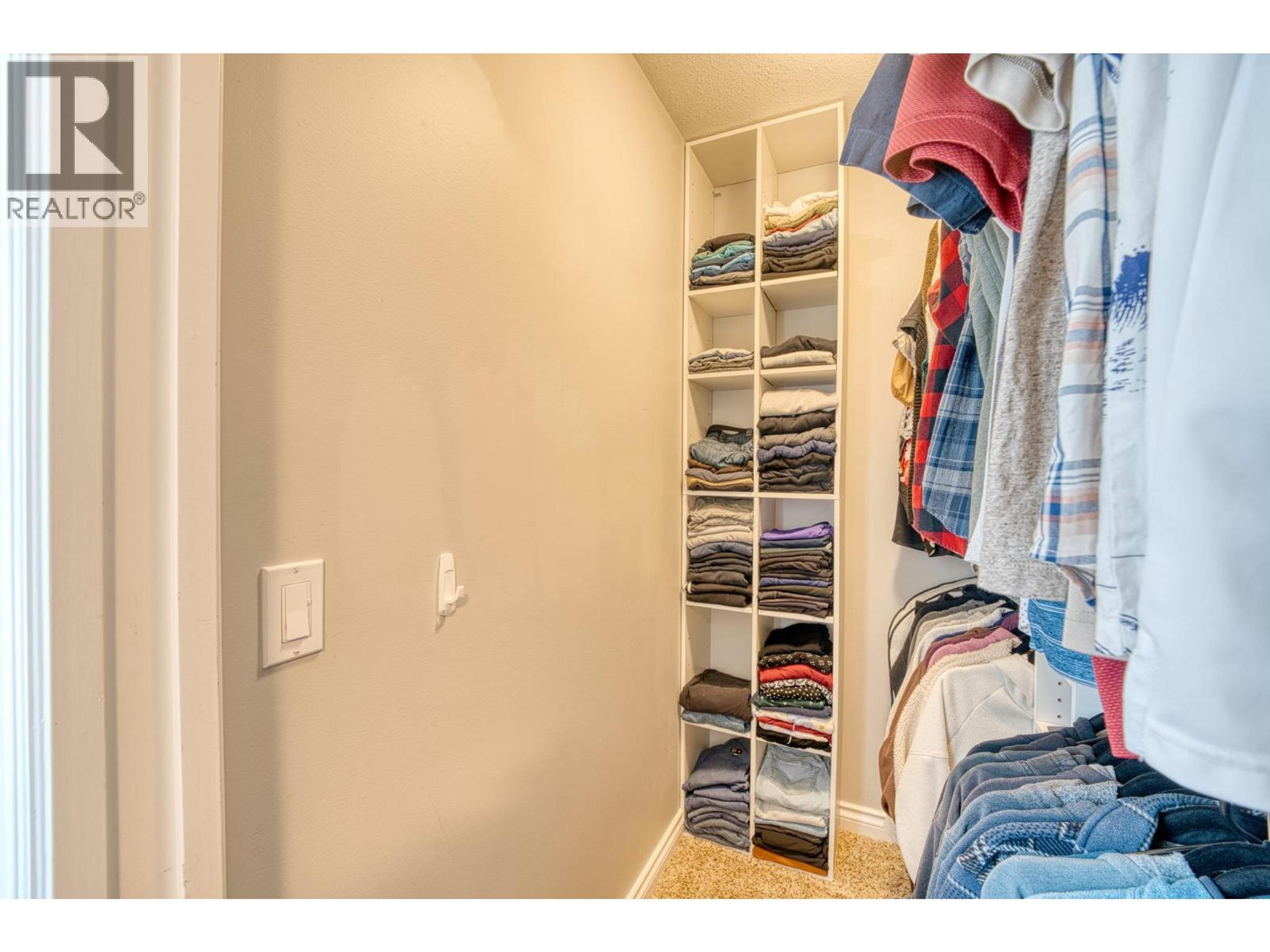 8724 113 AVENUE - 13