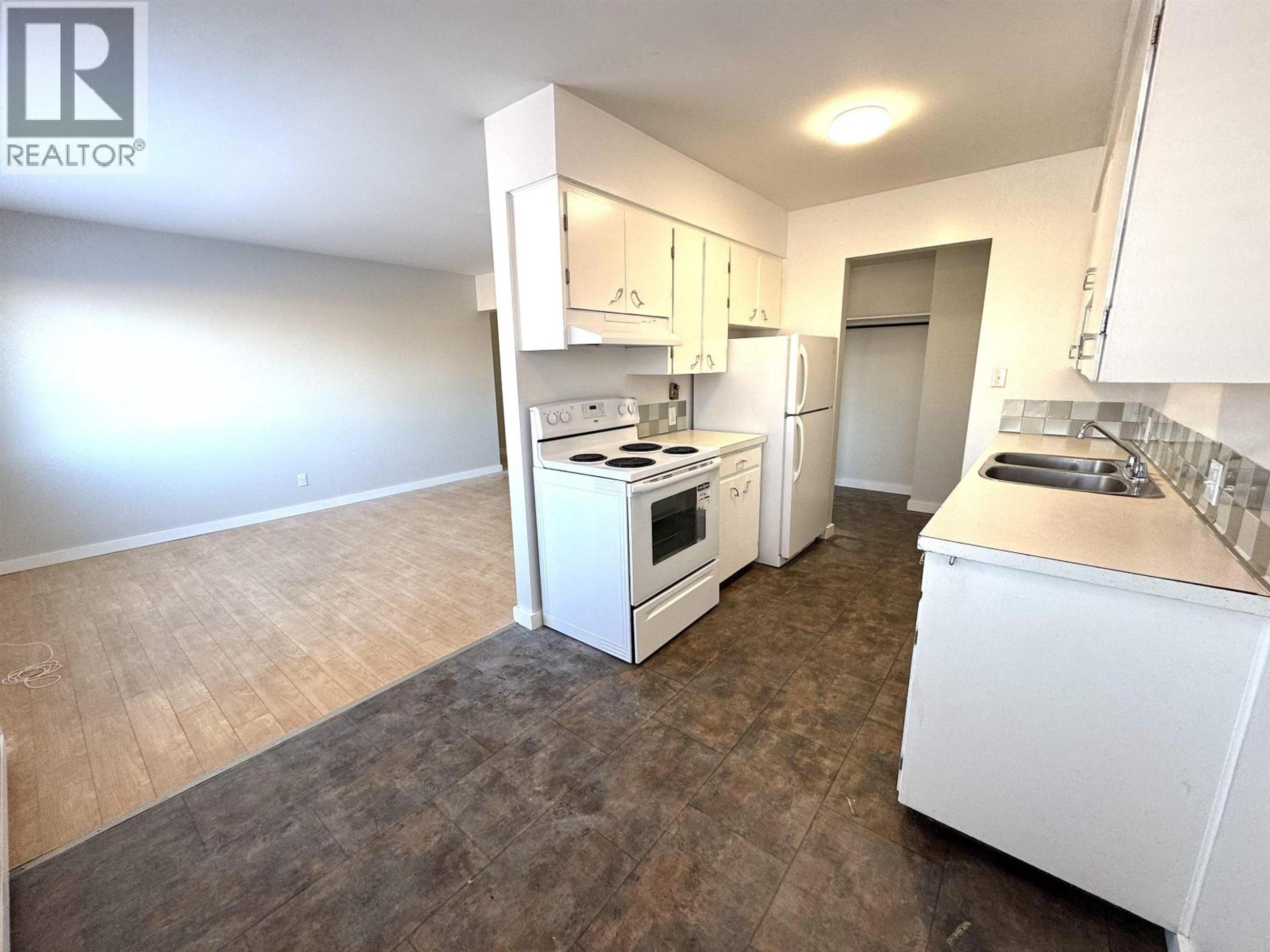 #105 9807 104 AVENUE - 15