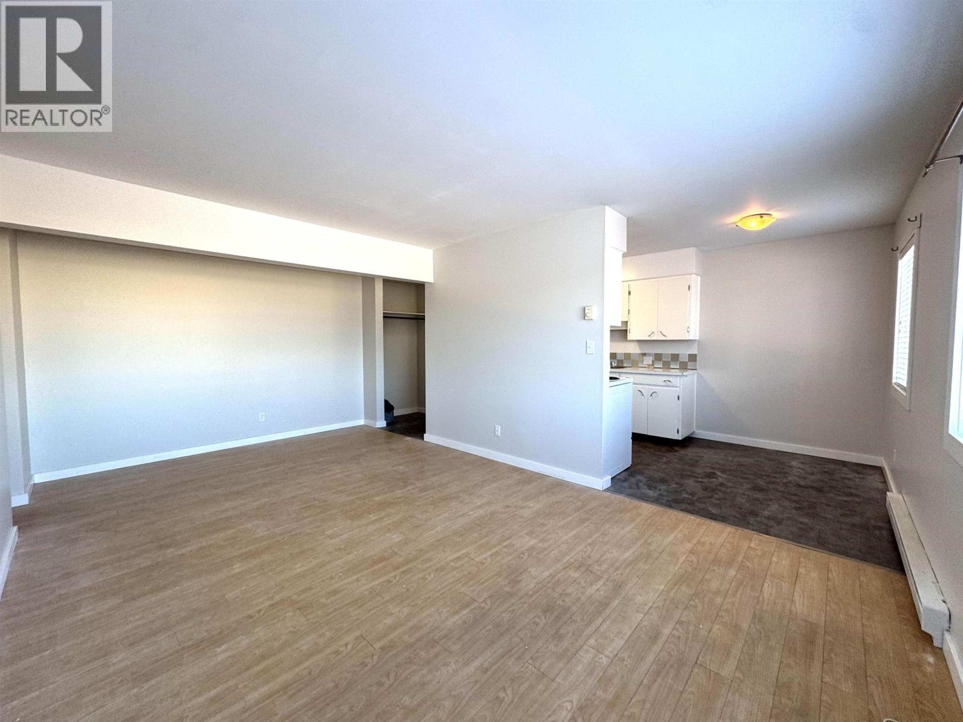 #105 9807 104 AVENUE - 19