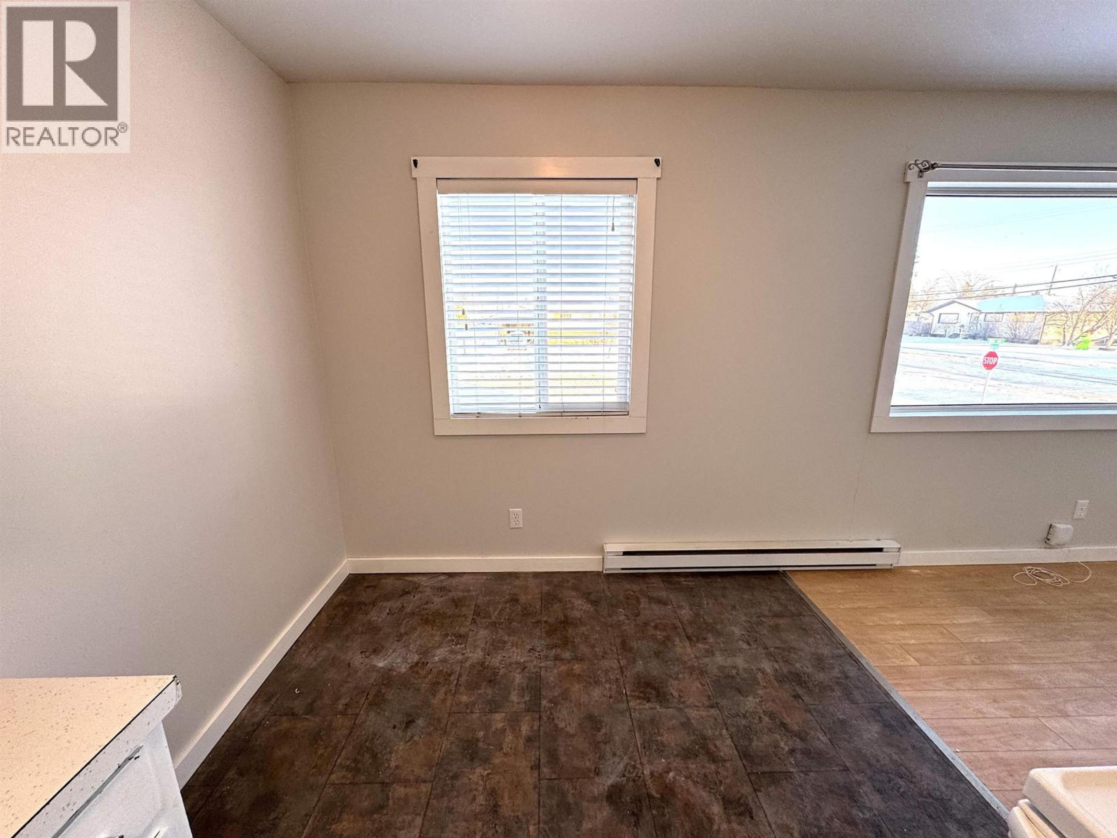 #105 9807 104 AVENUE - 16